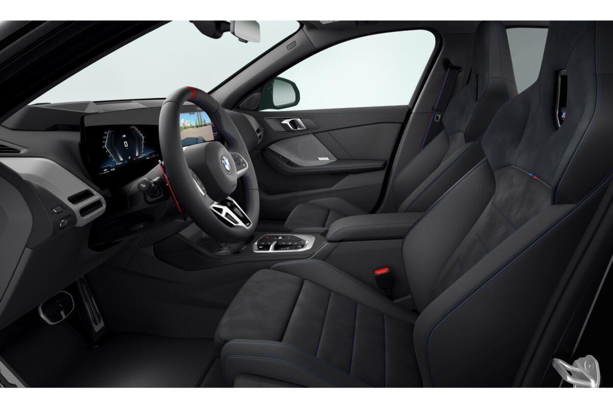 BMW M135i xDrive M Sport Pro-showroom-element-3