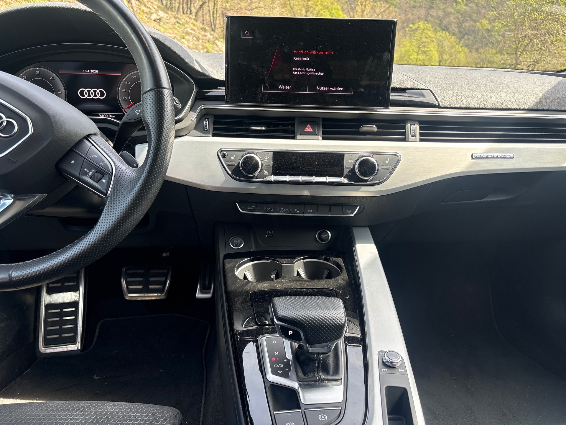 AUDI A4 Avant 40 TDI S line quattro S-tronic-image-8