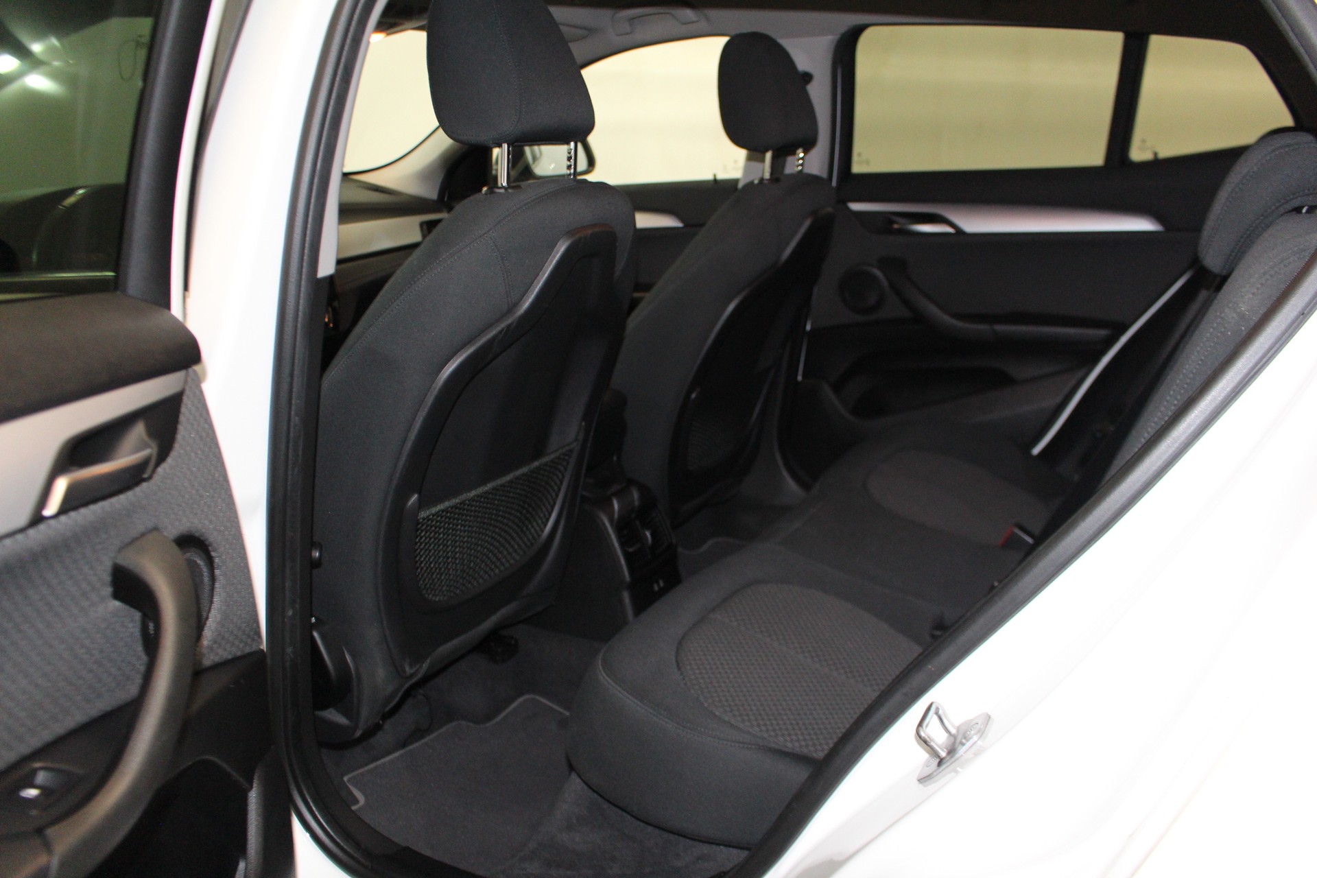 BMW X2 18d xDrive-image-7