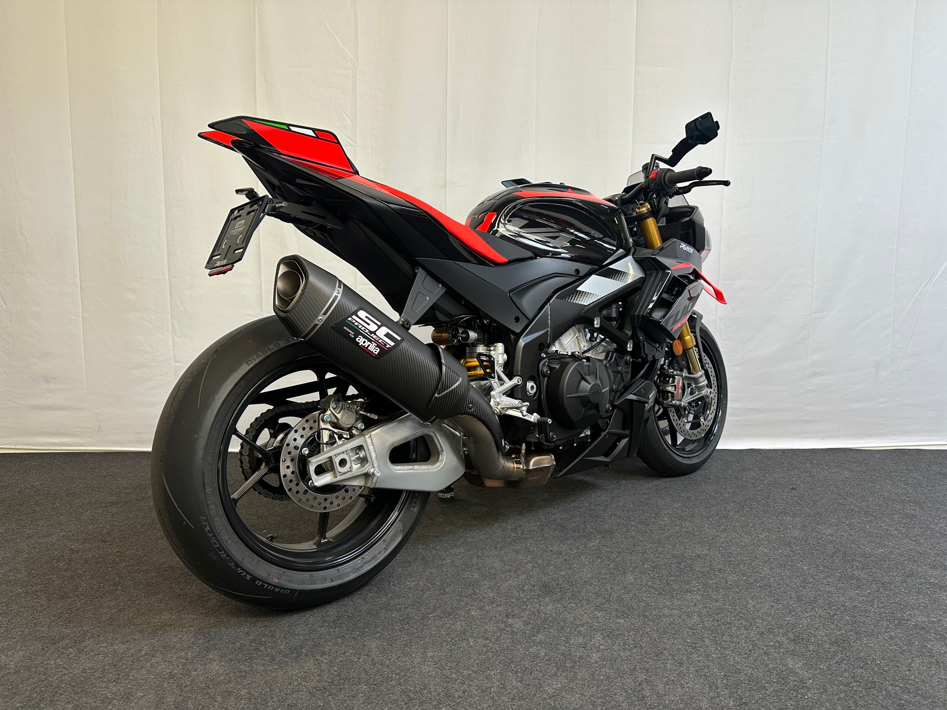 APRILIA Tuono V4 1100 E5+ Factory-image-6