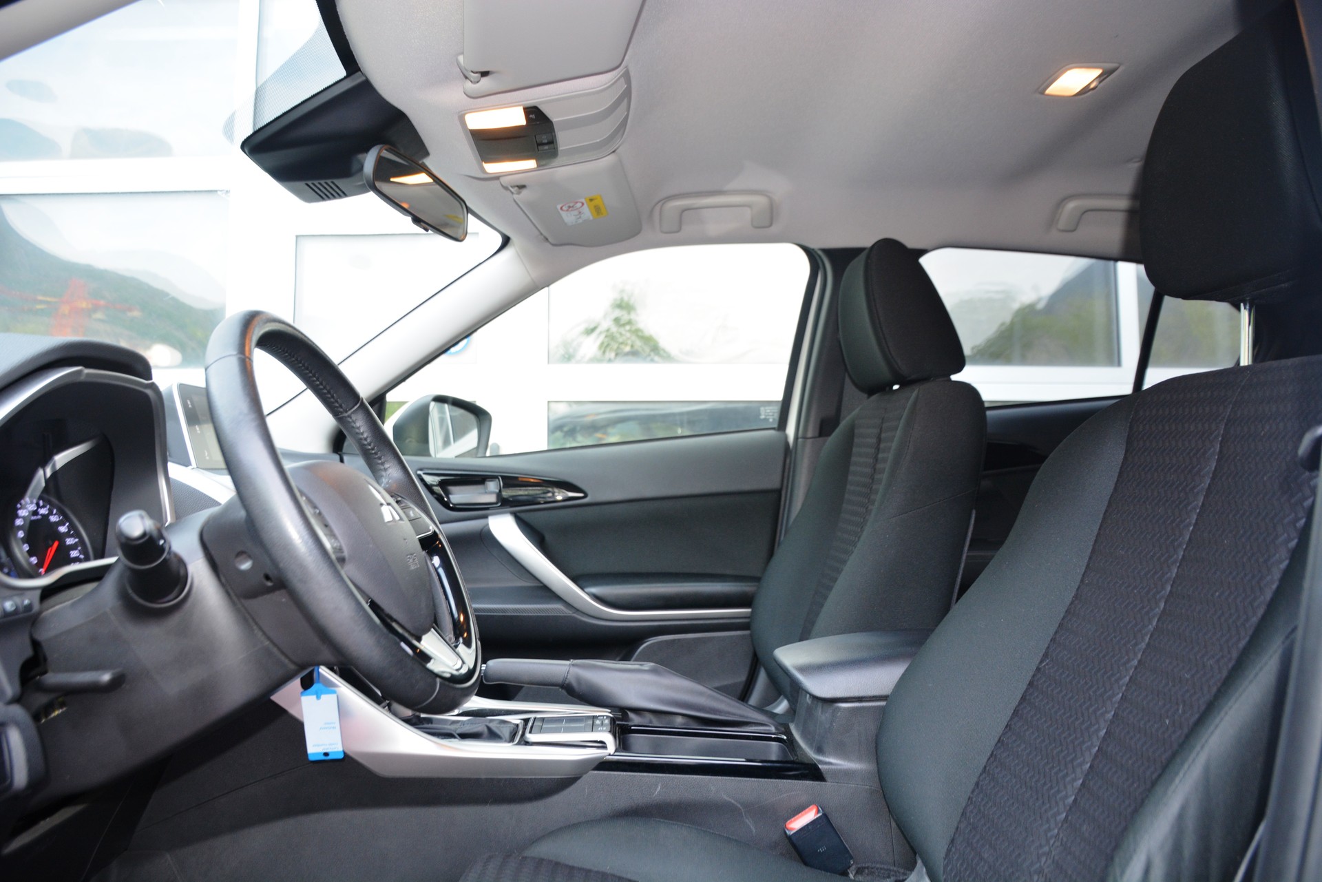 MITSUBISHI Eclipse Cross 1.5 T-Mivec Value 4WD CVT-image-15