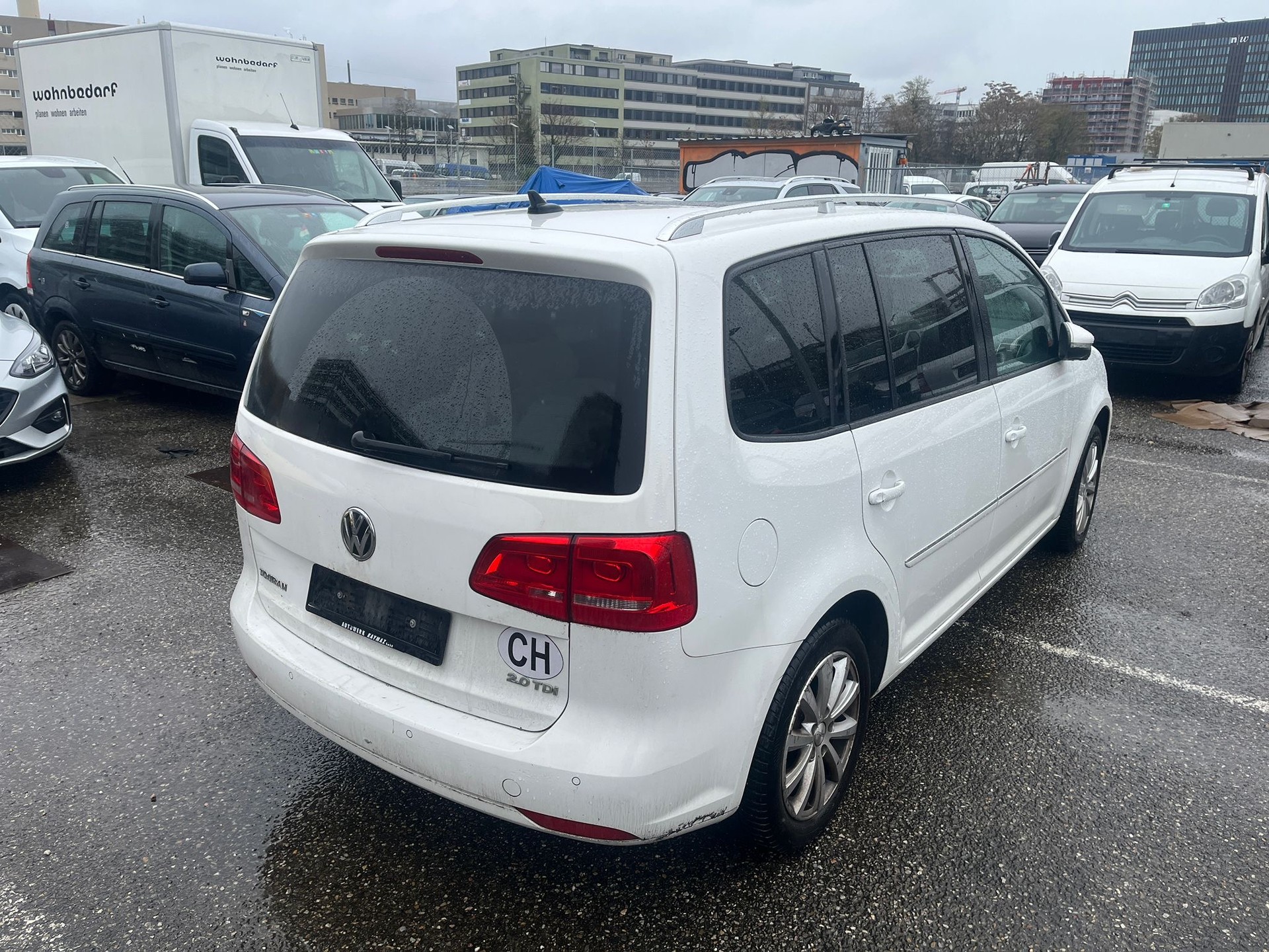 VW Touran 2.0 TDI Comfortline DSG-image-9