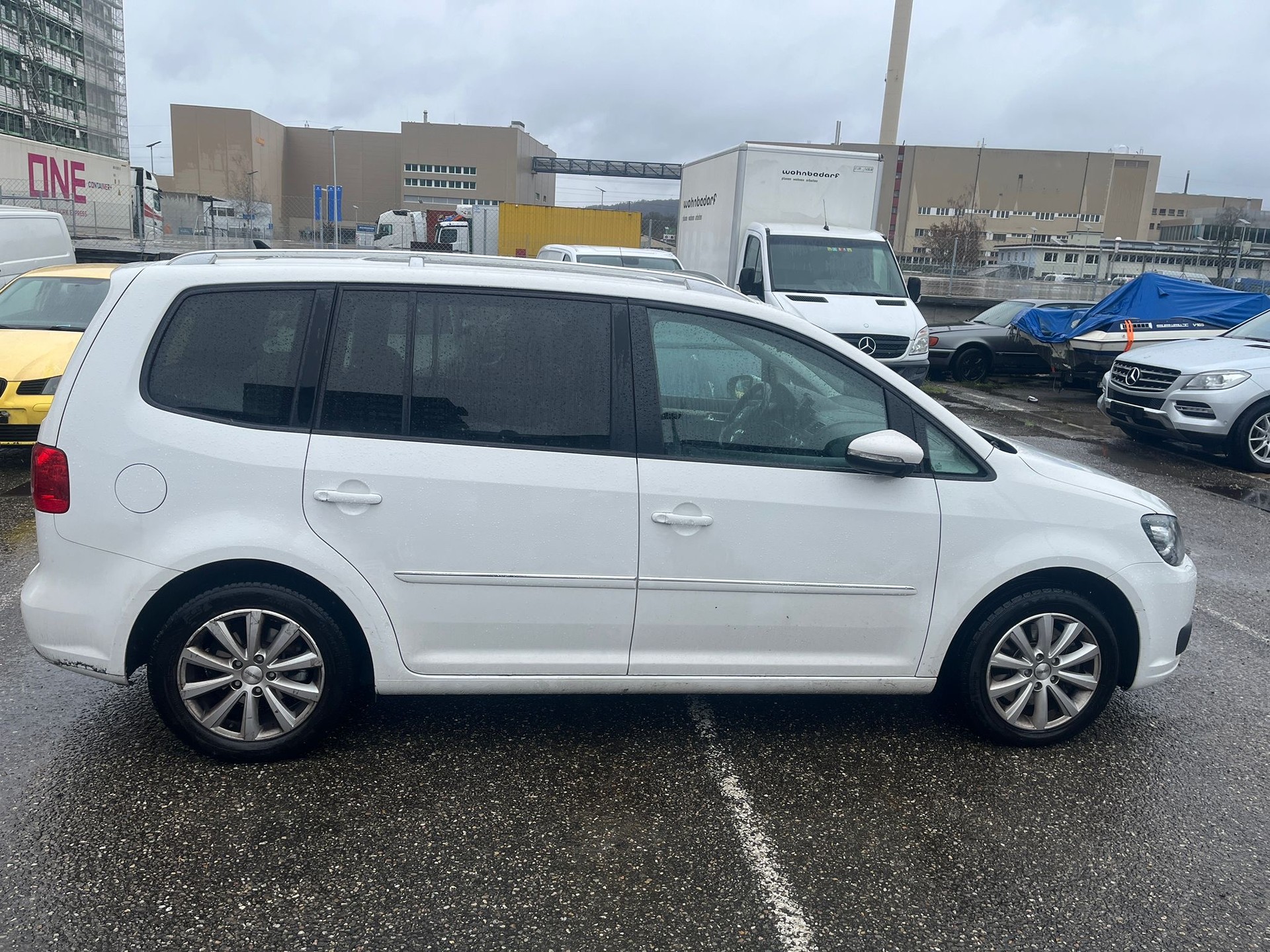 VW Touran 2.0 TDI Comfortline DSG-image-8