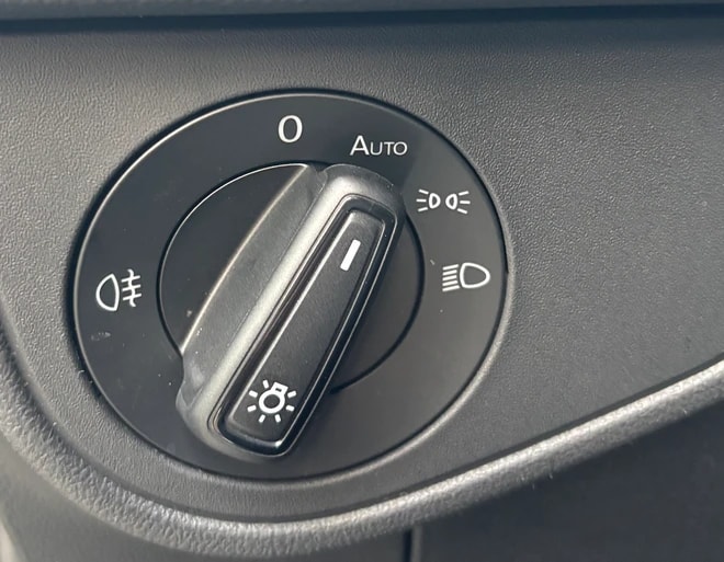 VW Polo 2.0 TSI GTI DSG *Frisch ab MFK* Panorama Dach* Rückfahrkamera-image-14