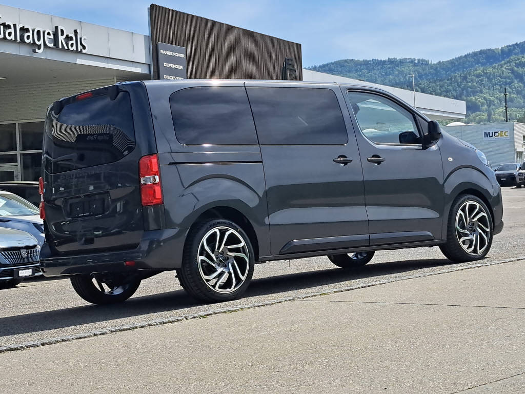PEUGEOT Traveller Standard 2.2 BlueHDi 180cv Family Edition-image-5