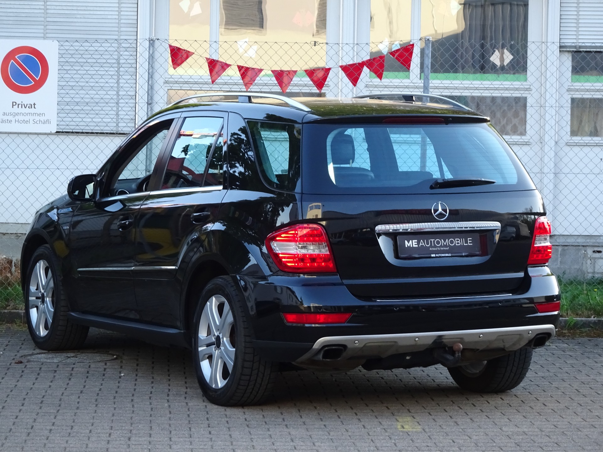 MERCEDES-BENZ ML 300 CDI Blue Efficiency 4Matic 7G-Tronic-image-3