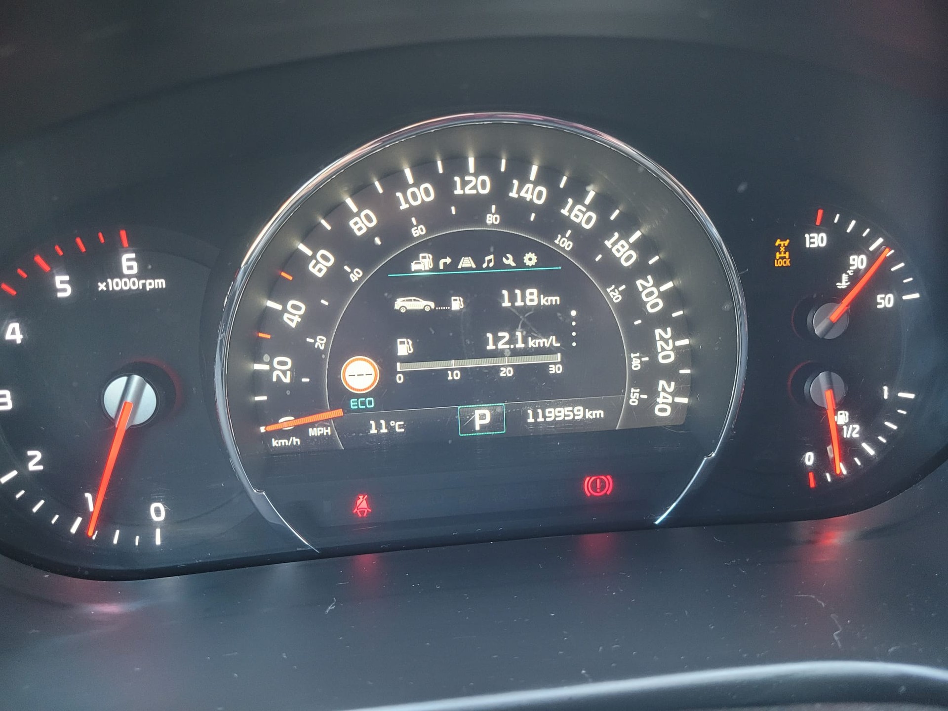 KIA Sorento 2.2 CRDI Style 7P. Automatic-image-10