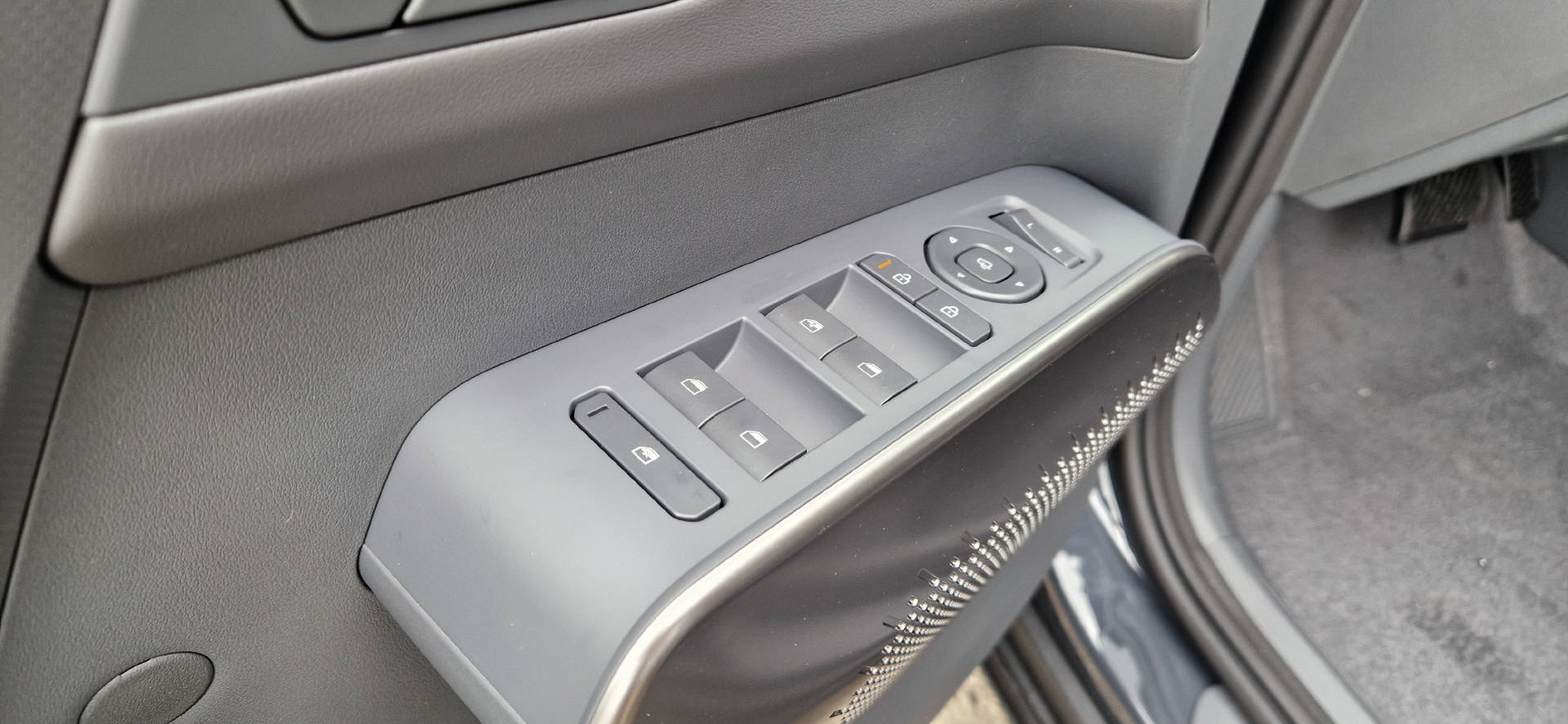 KIA EV2 42.2 kWh Air-image-4