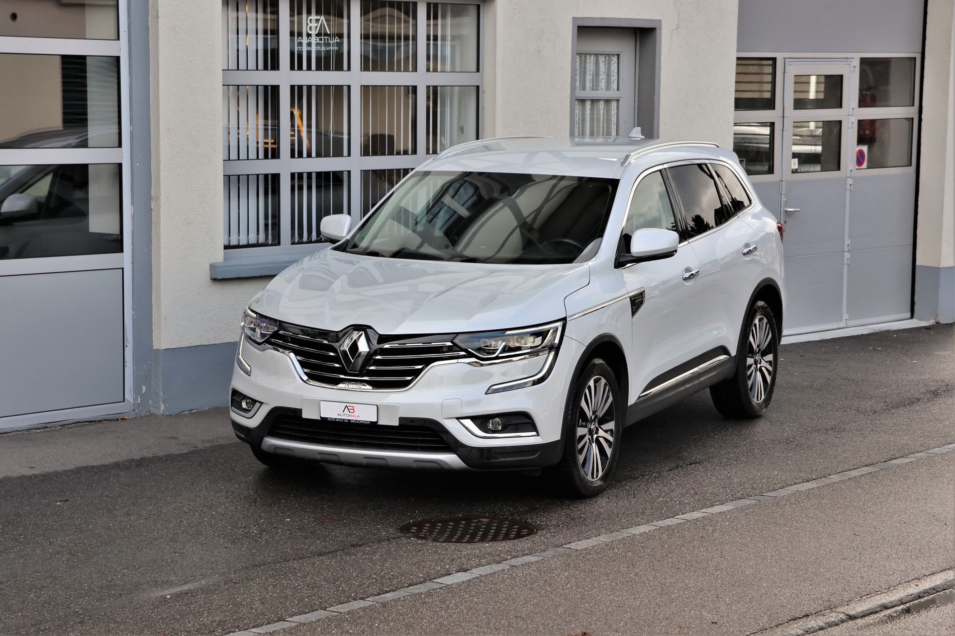 RENAULT Koleos 2.0 dCi Initial Paris 4x4 Xtronic CVT (CH)-image-0