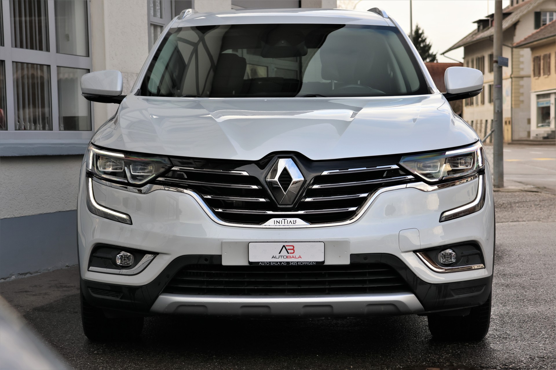RENAULT Koleos 2.0 dCi Initial Paris 4x4 Xtronic CVT (CH)-image-1