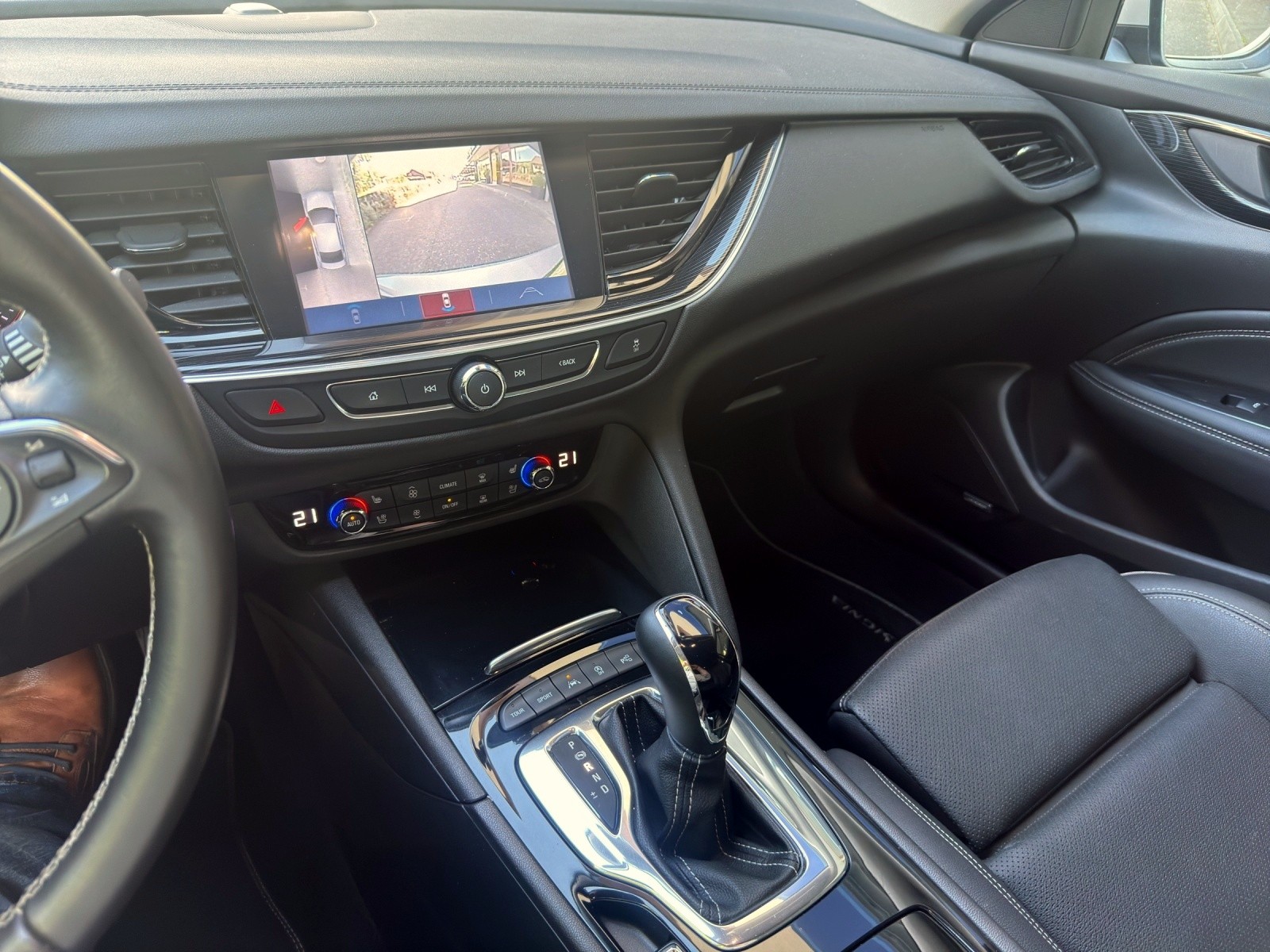 OPEL Insignia Sports Tourer 2.0 T Excellence AWD-image-12
