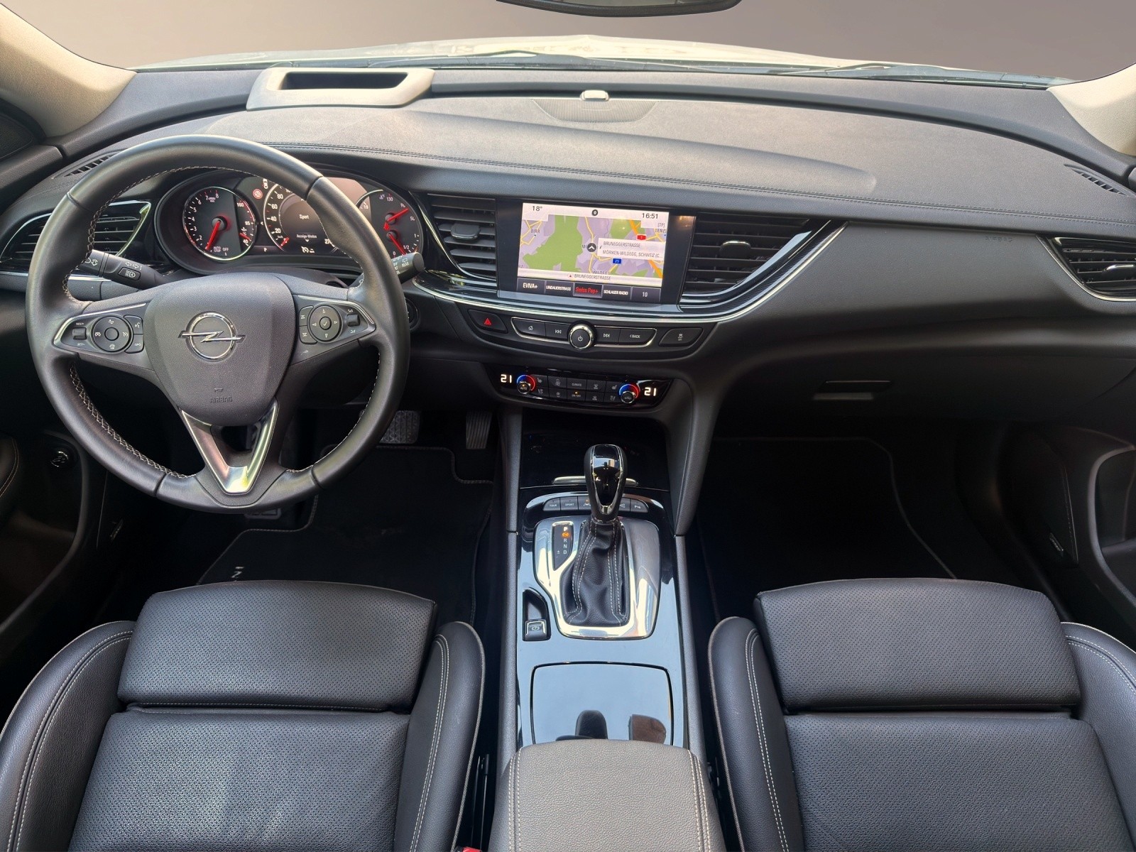 OPEL Insignia Sports Tourer 2.0 T Excellence AWD-image-11