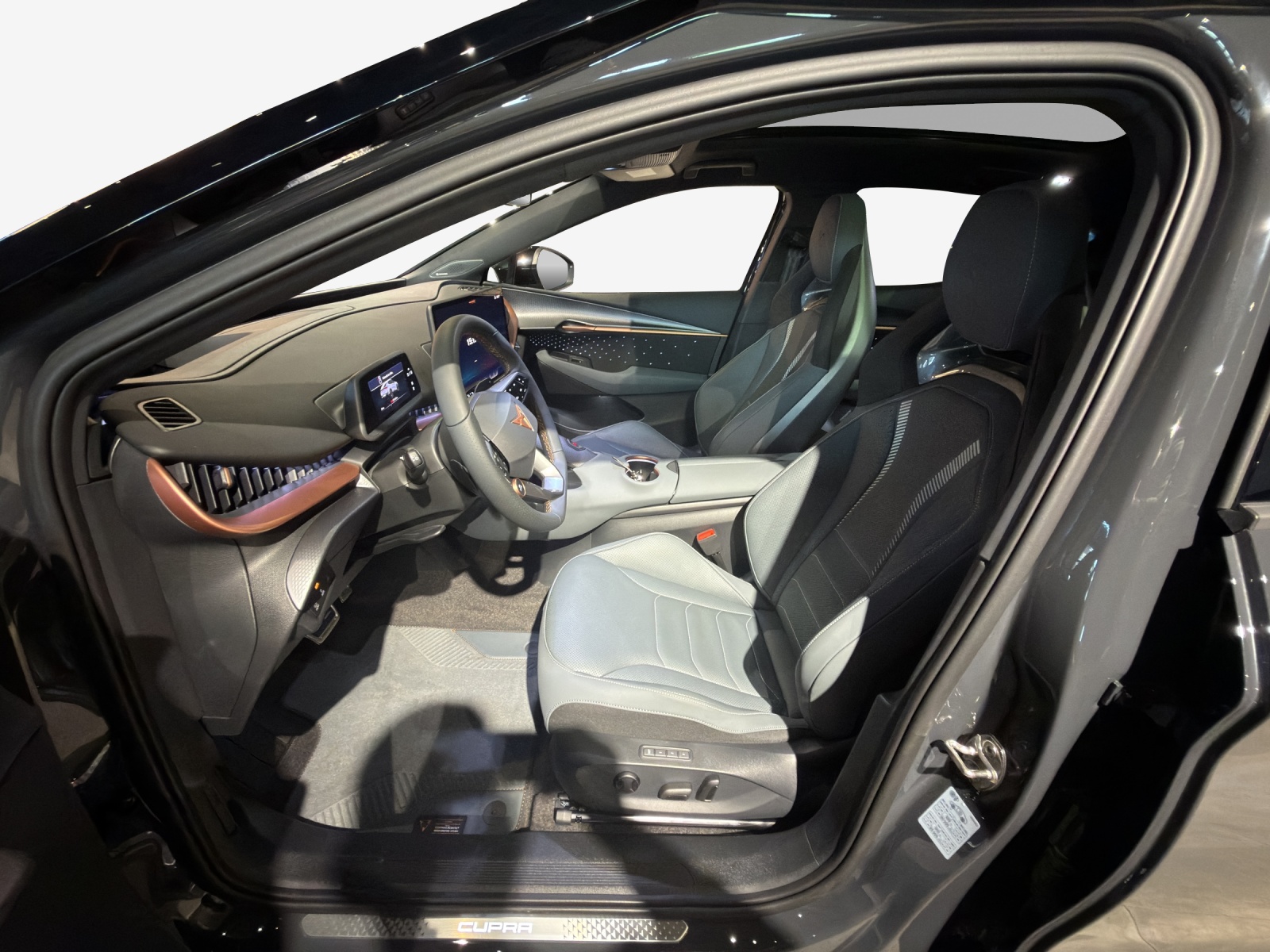 CUPRA Tavascan Type 10 77 kWh Extreme Prime Edition-image-6