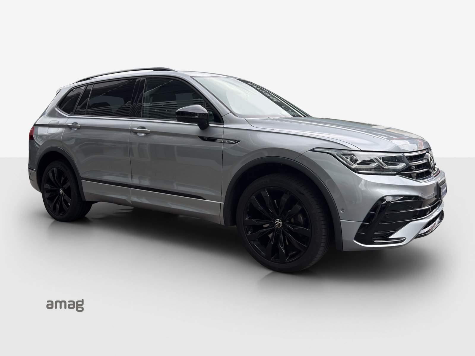 VW Tiguan Allspace 2.0 TDI SCR R-Line 4Motion DSG-image-5