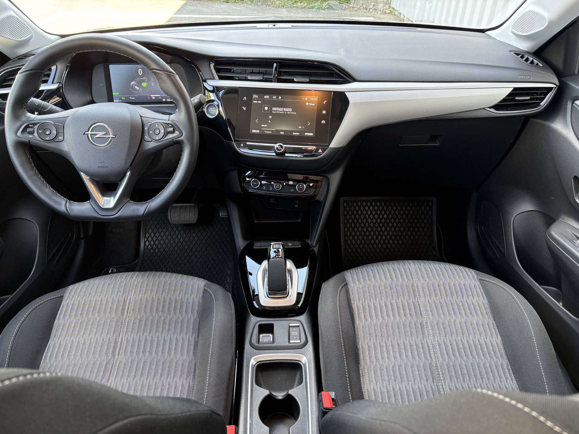 OPEL Corsa-e Edition-image-7