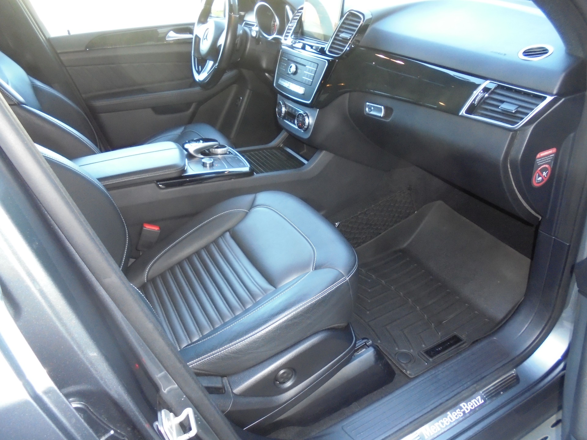MERCEDES-BENZ GLE 350 d-image-5