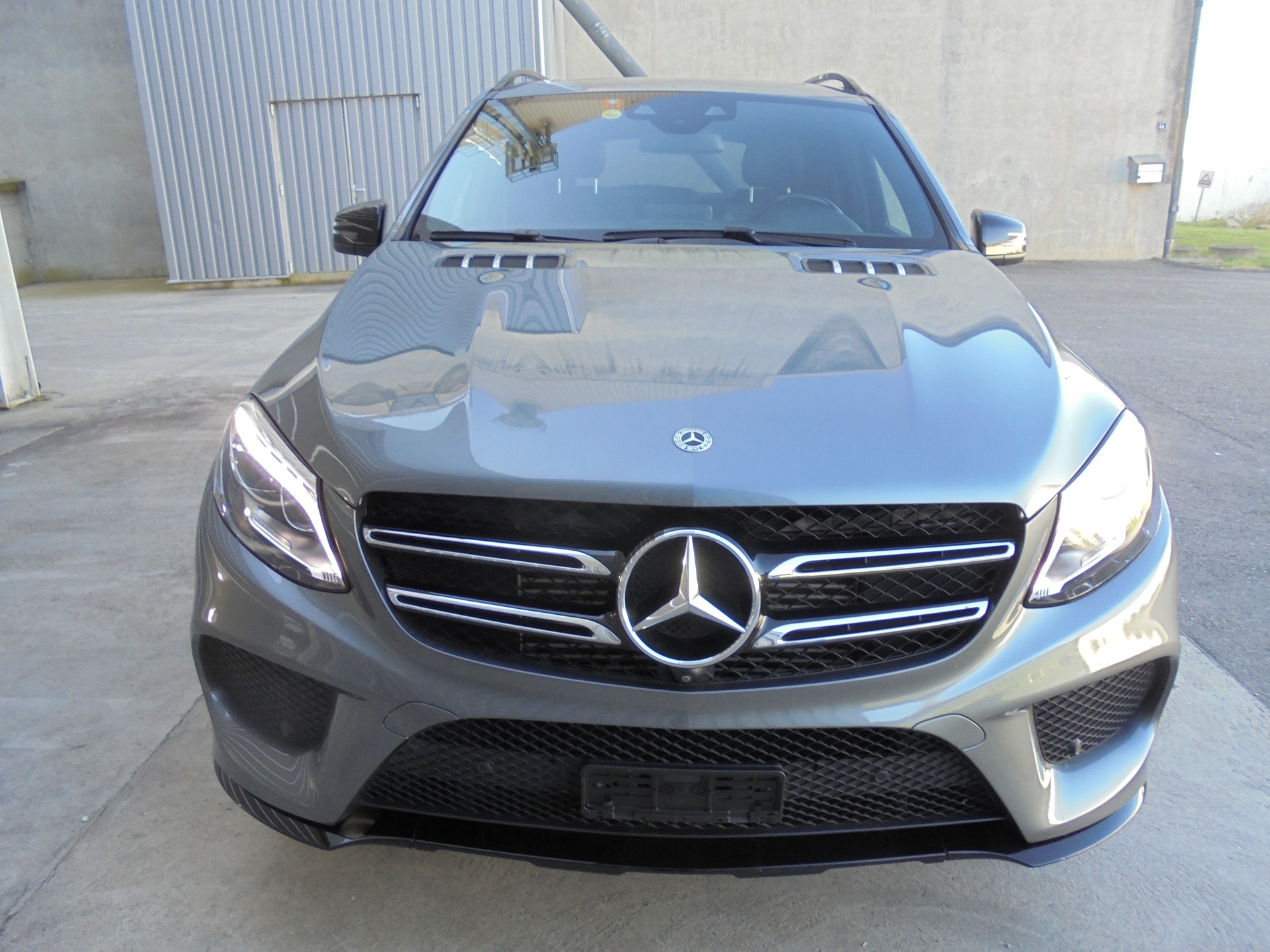 MERCEDES-BENZ GLE 350 d-image-9