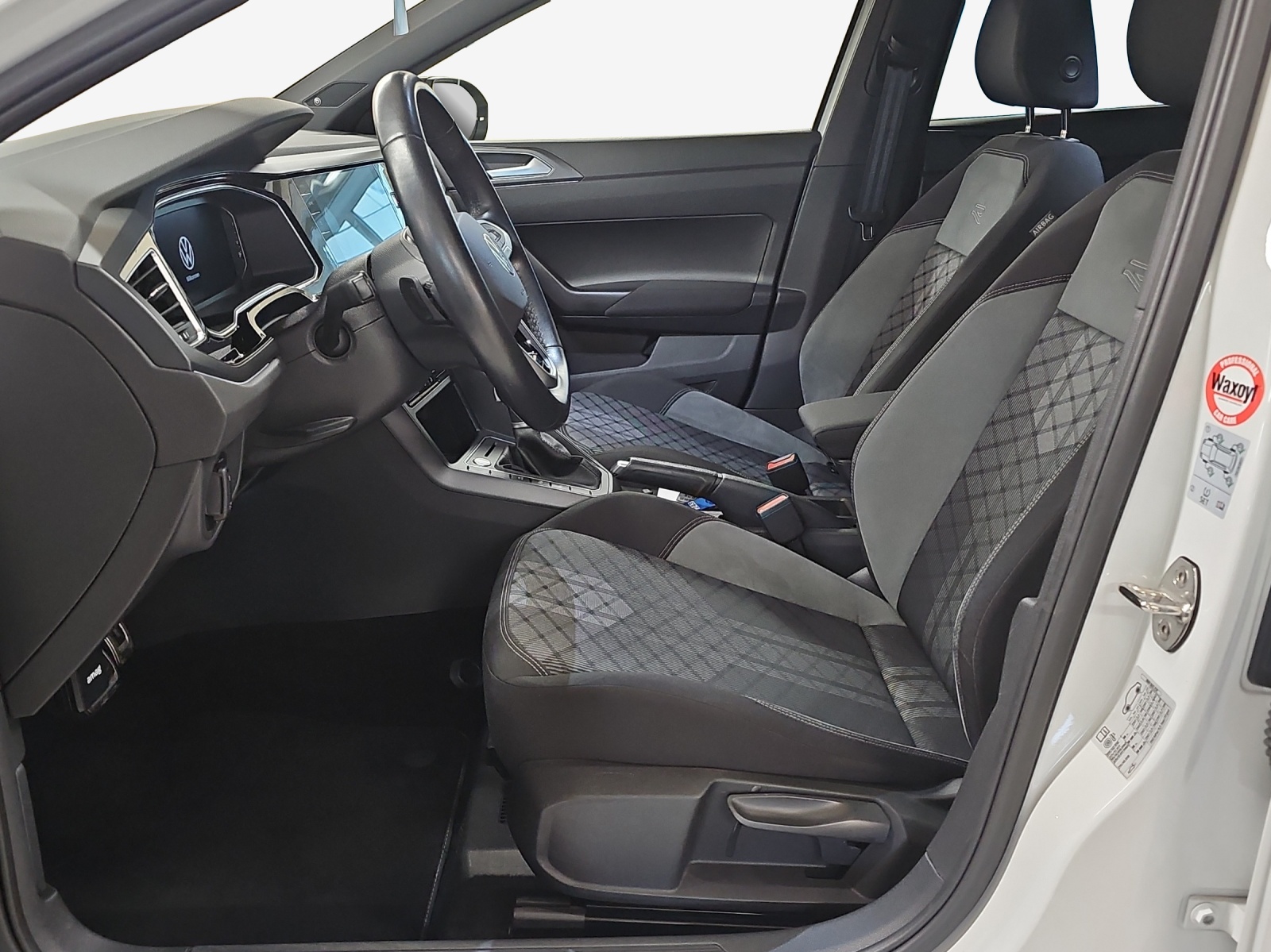 VW Taigo 1.0 TSI R-Line DSG-image-7