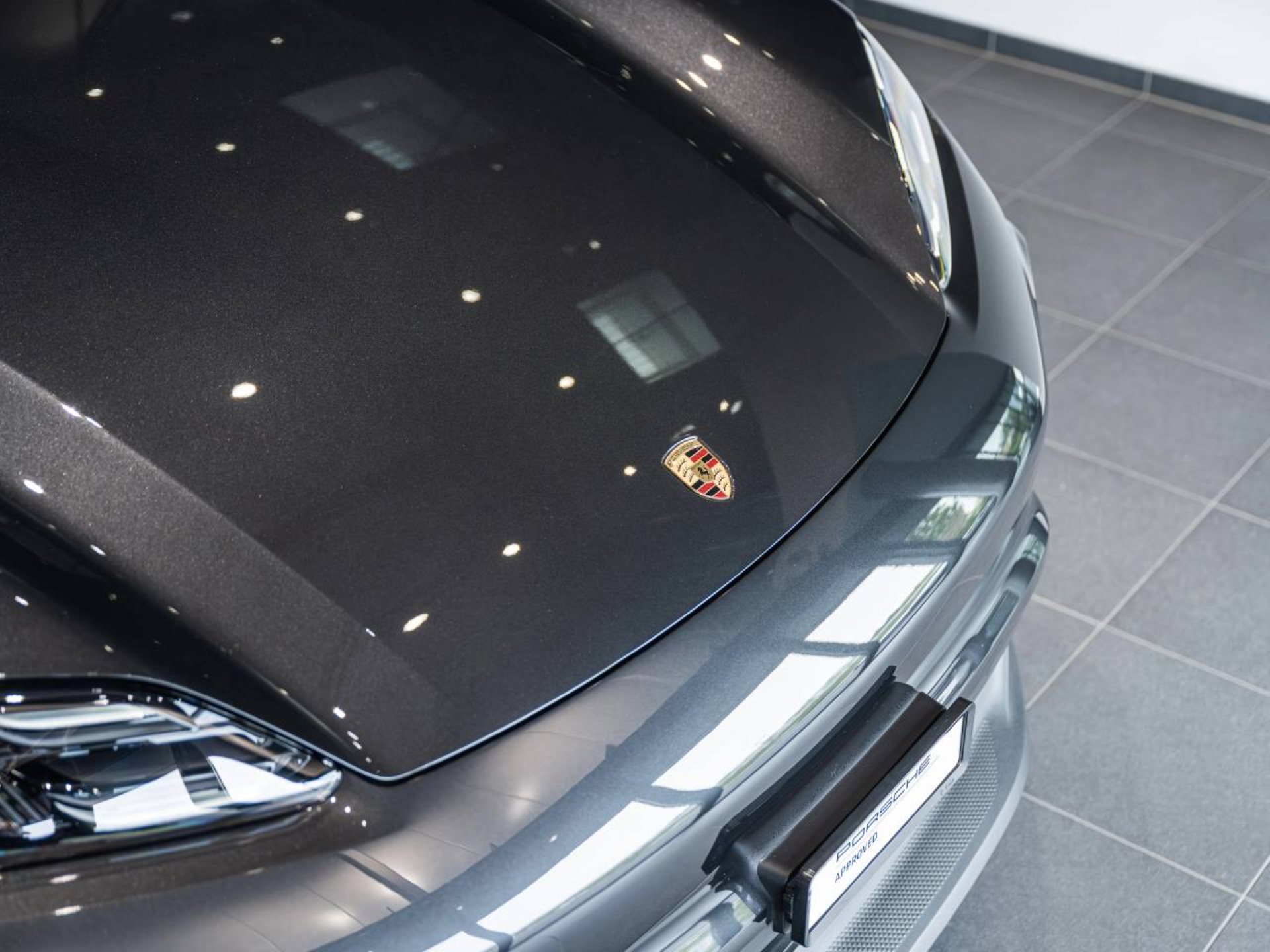 PORSCHE Macan 4-image-25