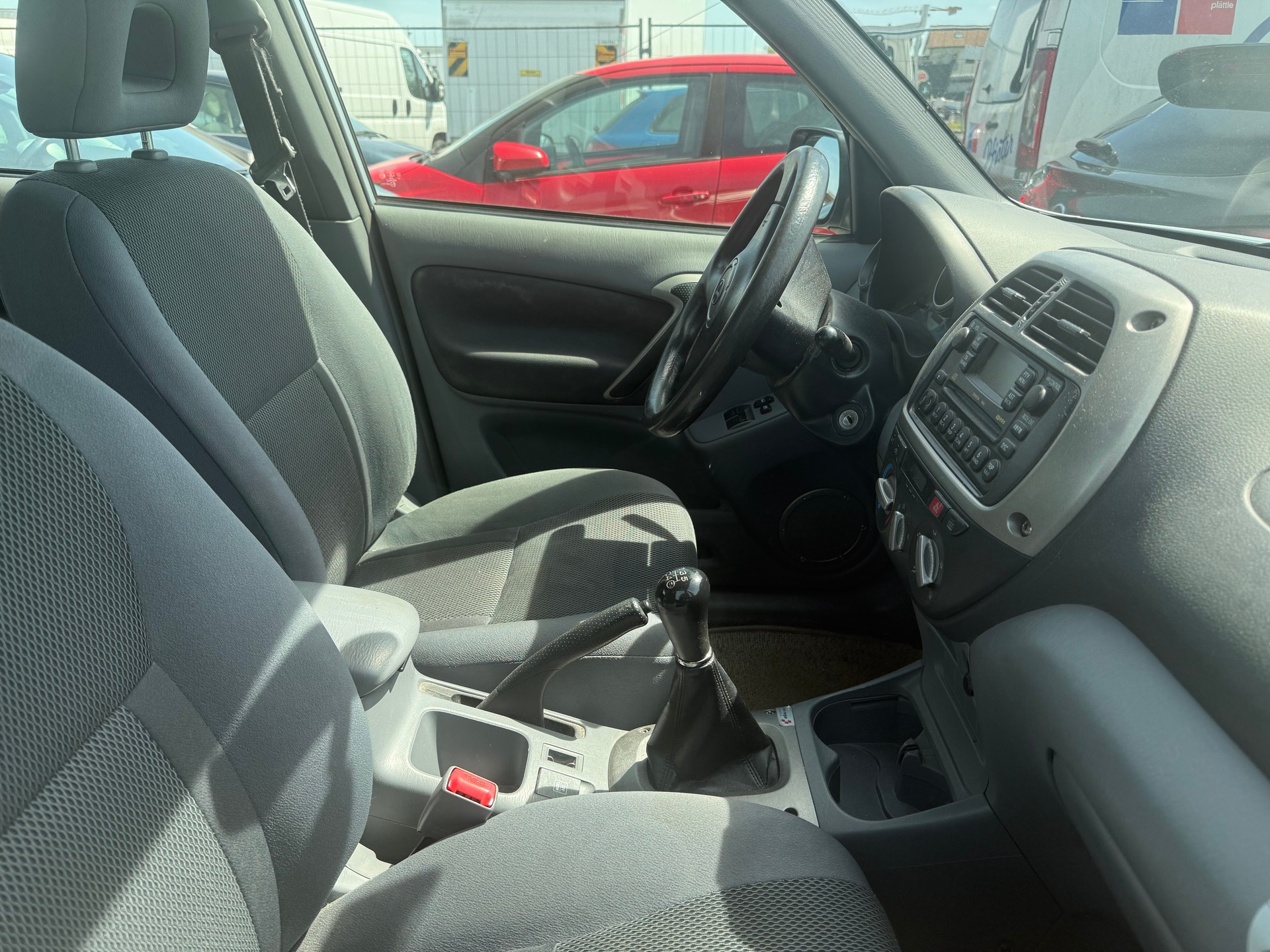 TOYOTA RAV-4 2.0 16V Linea Sol-image-5