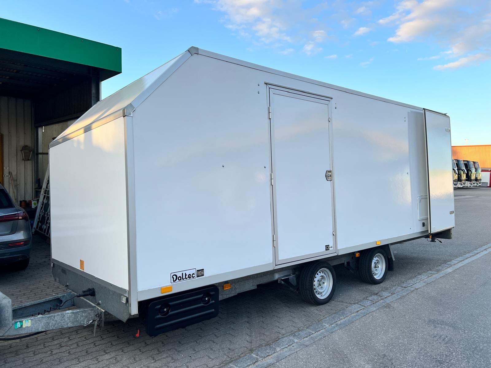 DALTEC Formula 30 XXL Rennwagentransporter-image-2