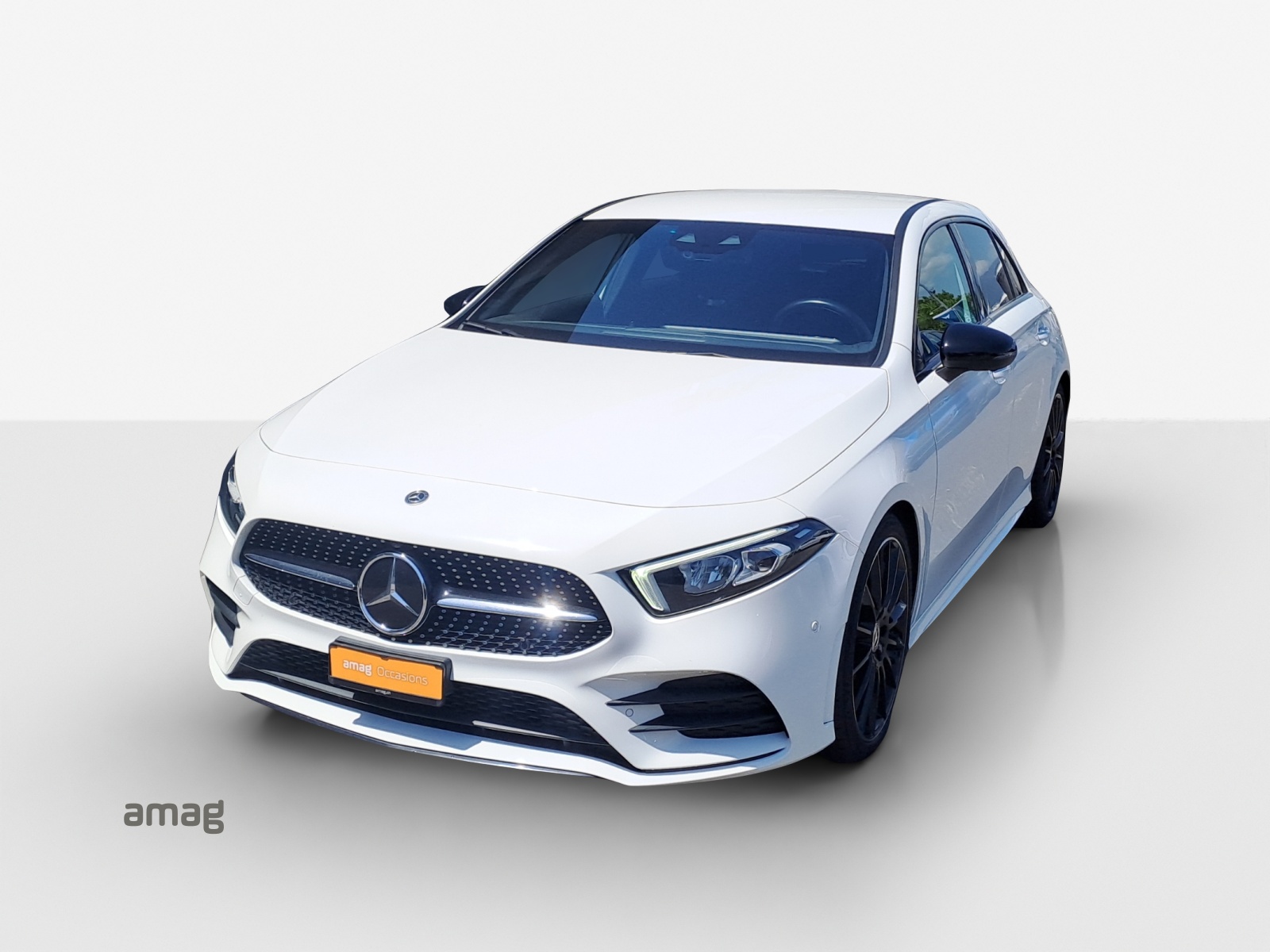 MERCEDES-BENZ A 180 Night Star AMG Line 7G-DCT-image-0