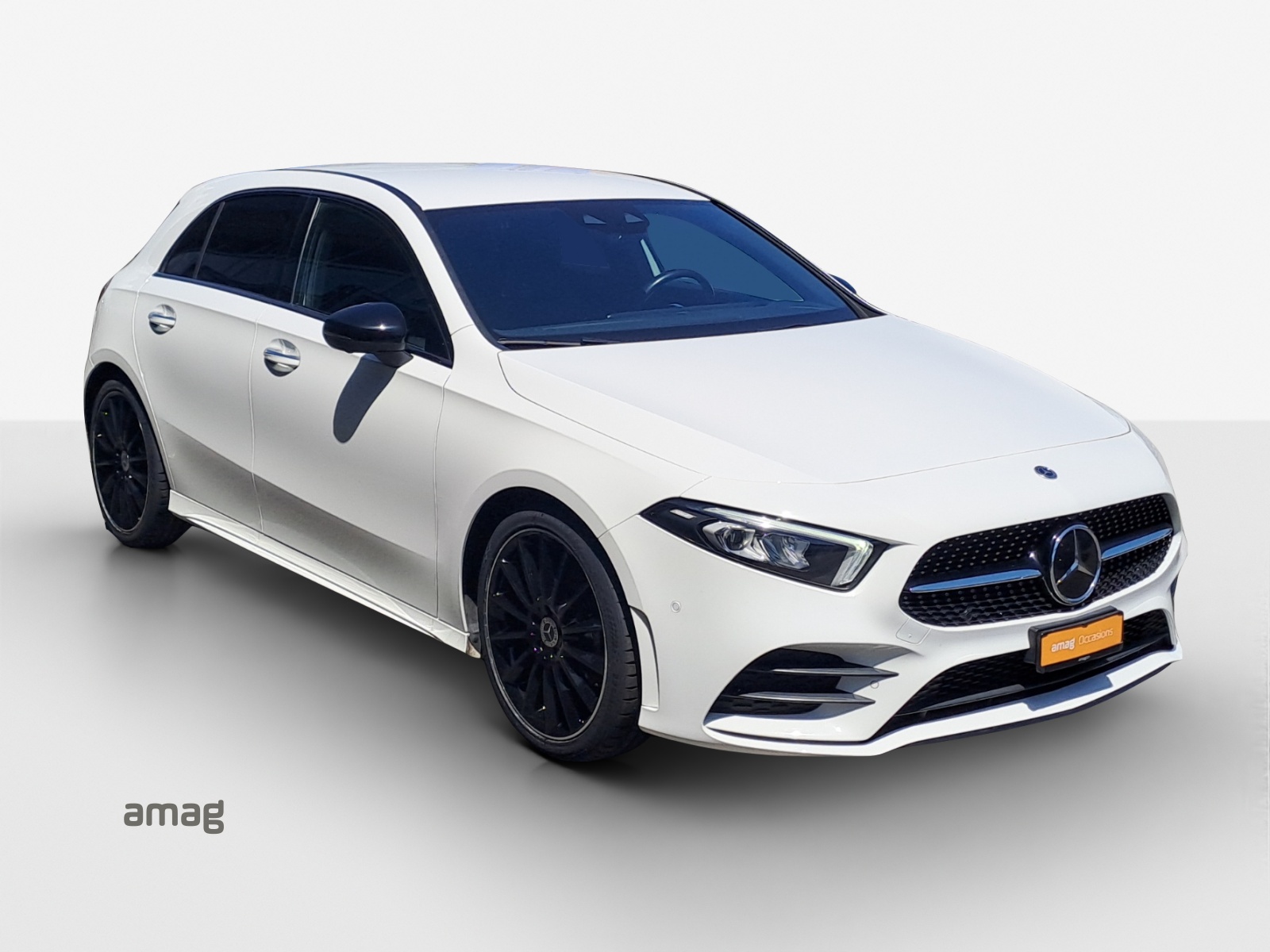 MERCEDES-BENZ A 180 Night Star AMG Line 7G-DCT-image-5