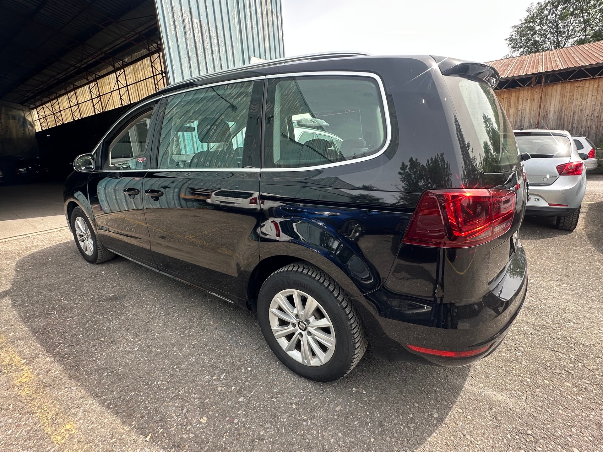 SEAT Alhambra 2.0 TDI DSG Style-image-3