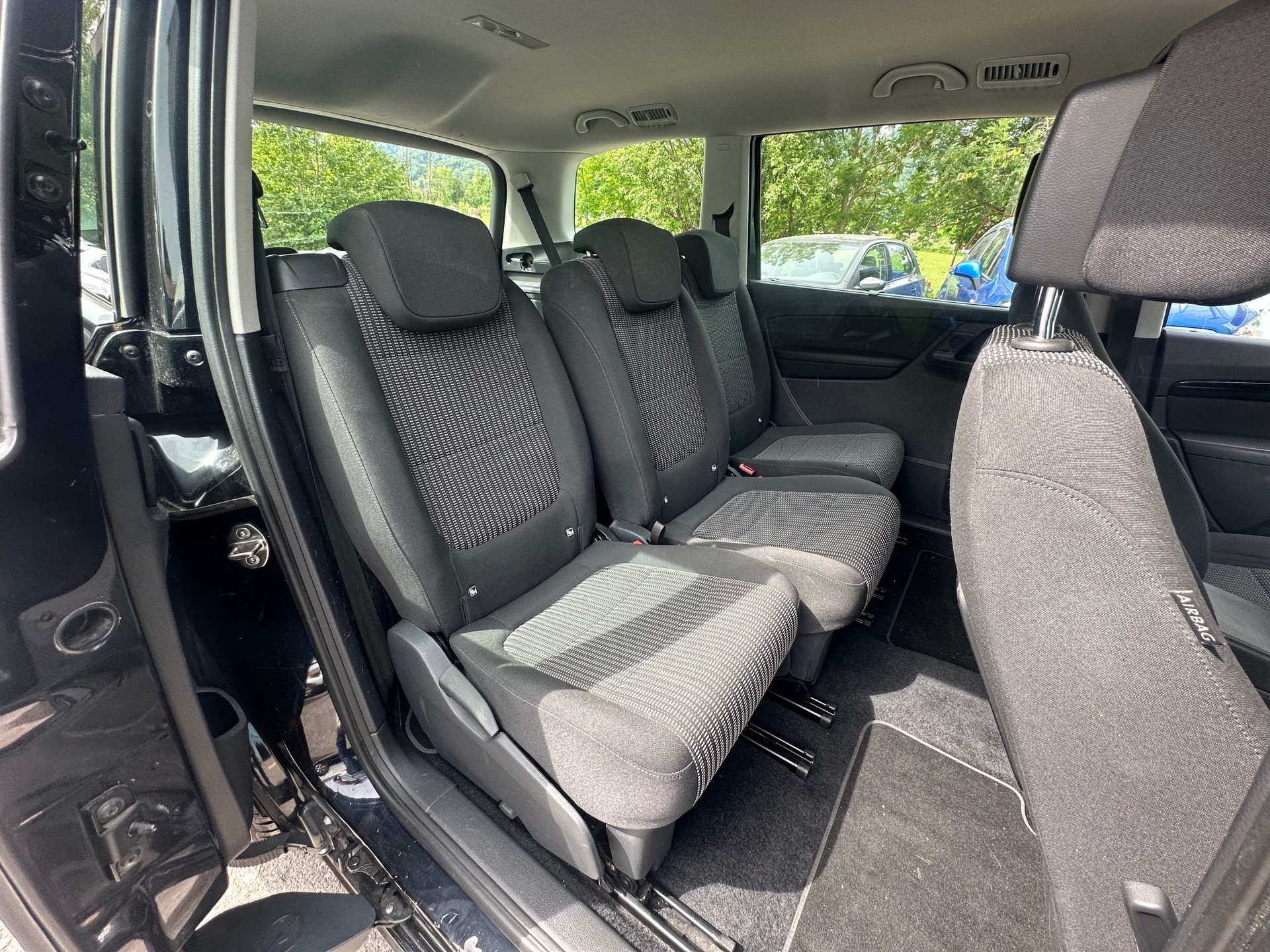 SEAT Alhambra 2.0 TDI DSG Style-image-10