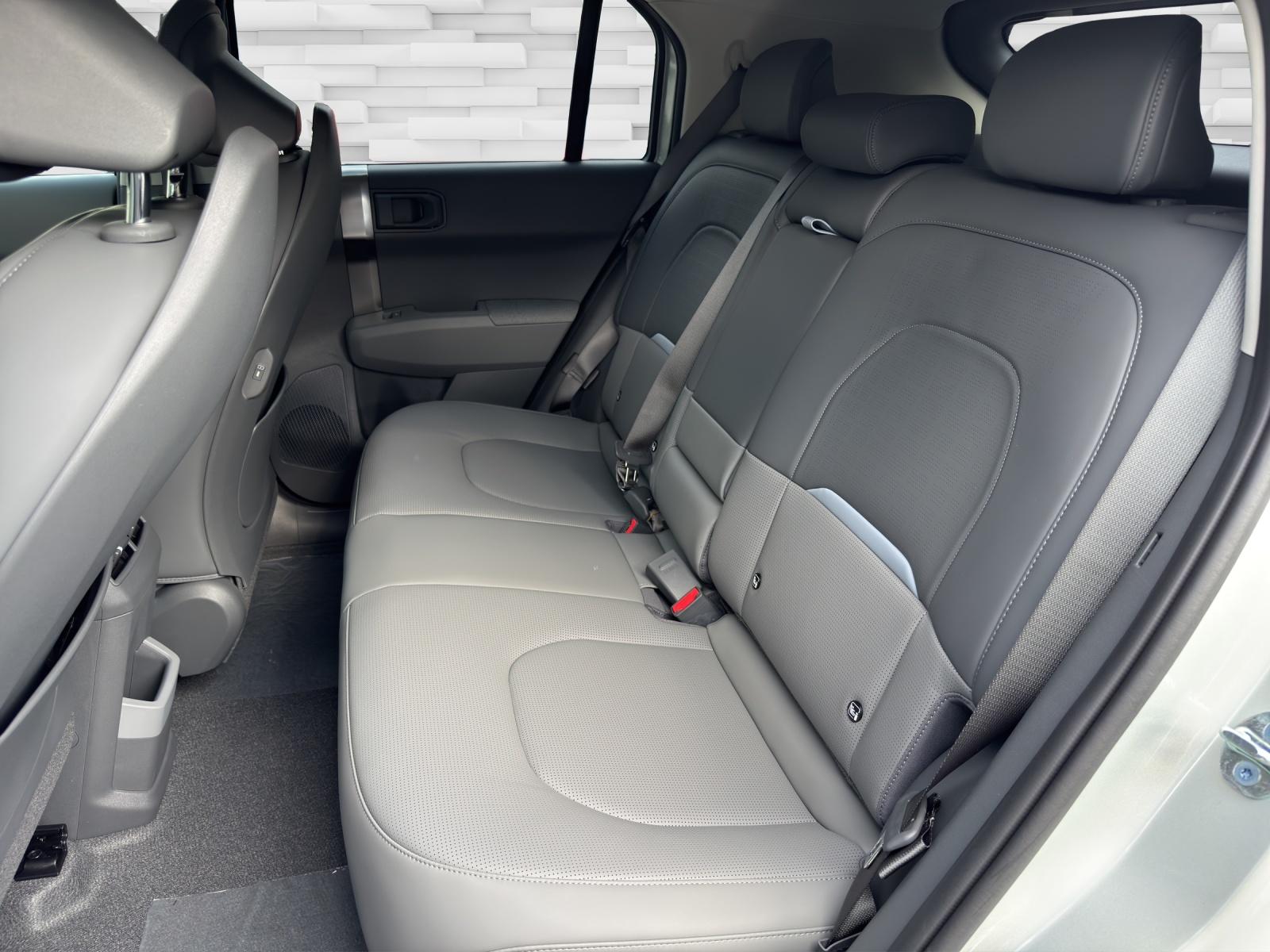 KIA EV3 81 kWh Earth+-image-5
