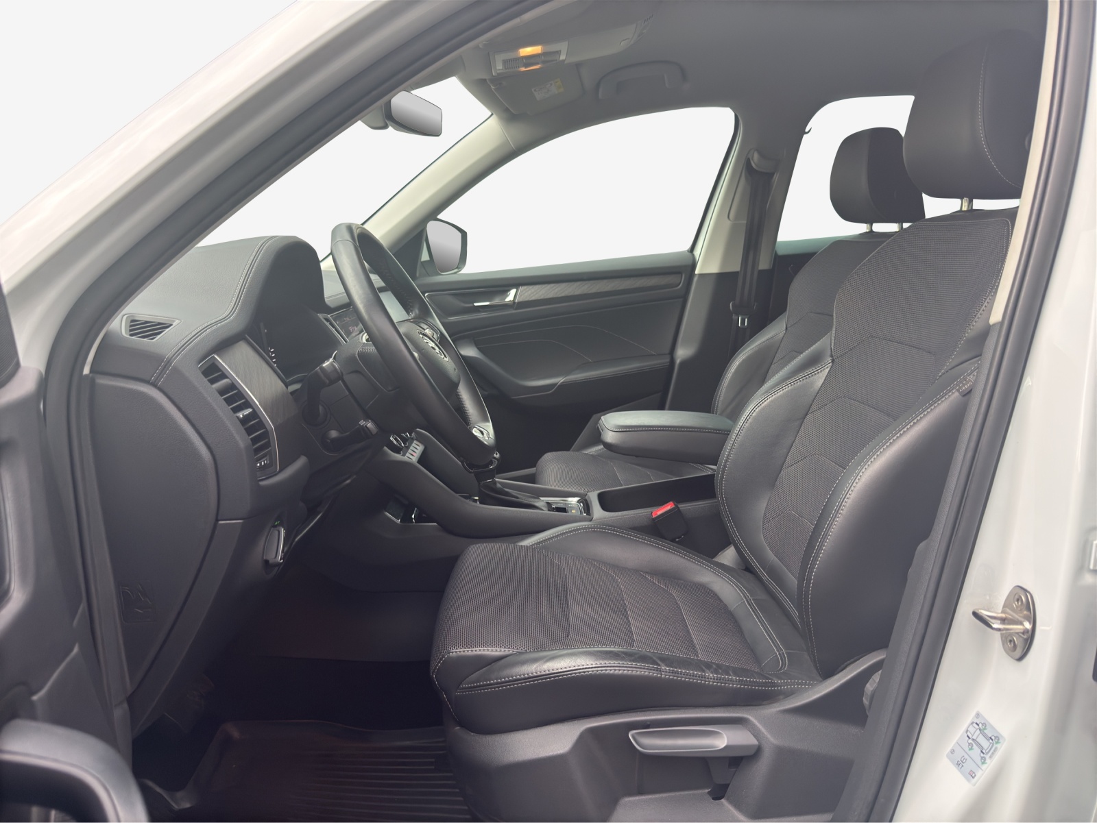 SKODA Kodiaq 2.0 TDI CR Style 4x4 DSG-image-7