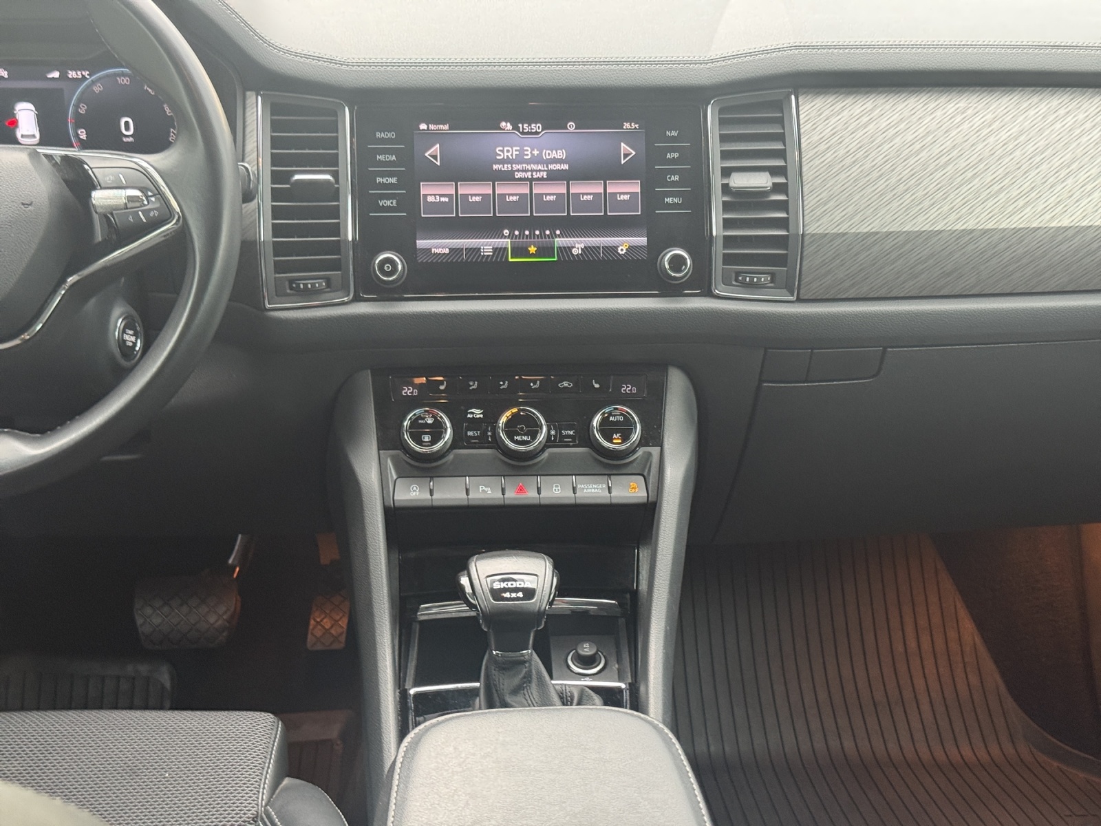 SKODA Kodiaq 2.0 TDI CR Style 4x4 DSG-image-10