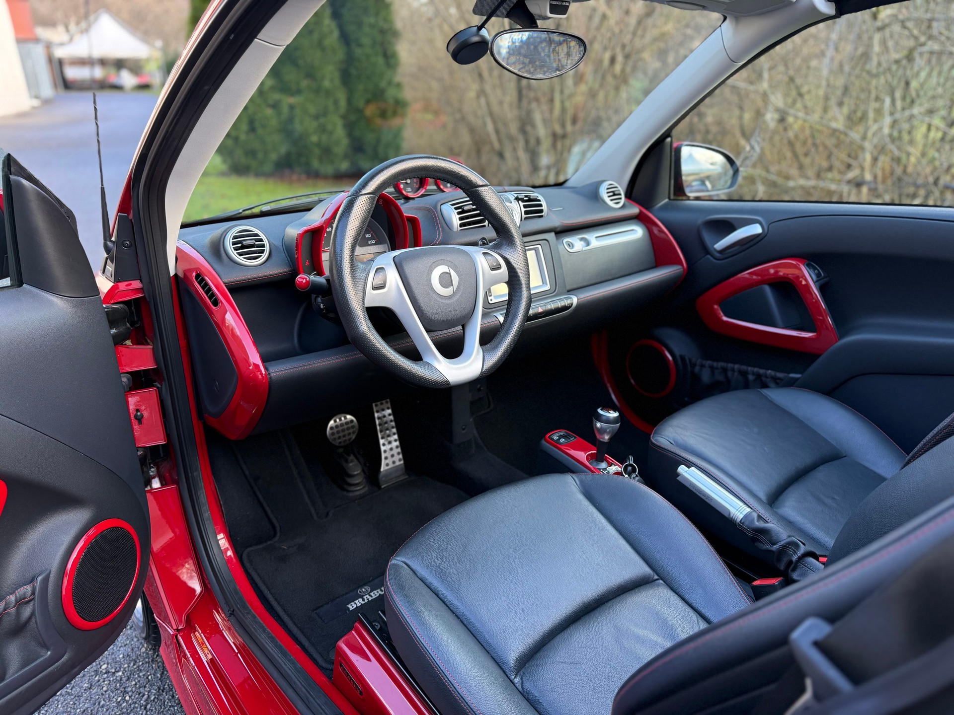 SMART fortwo Brabus Xclusive softouch-image-10