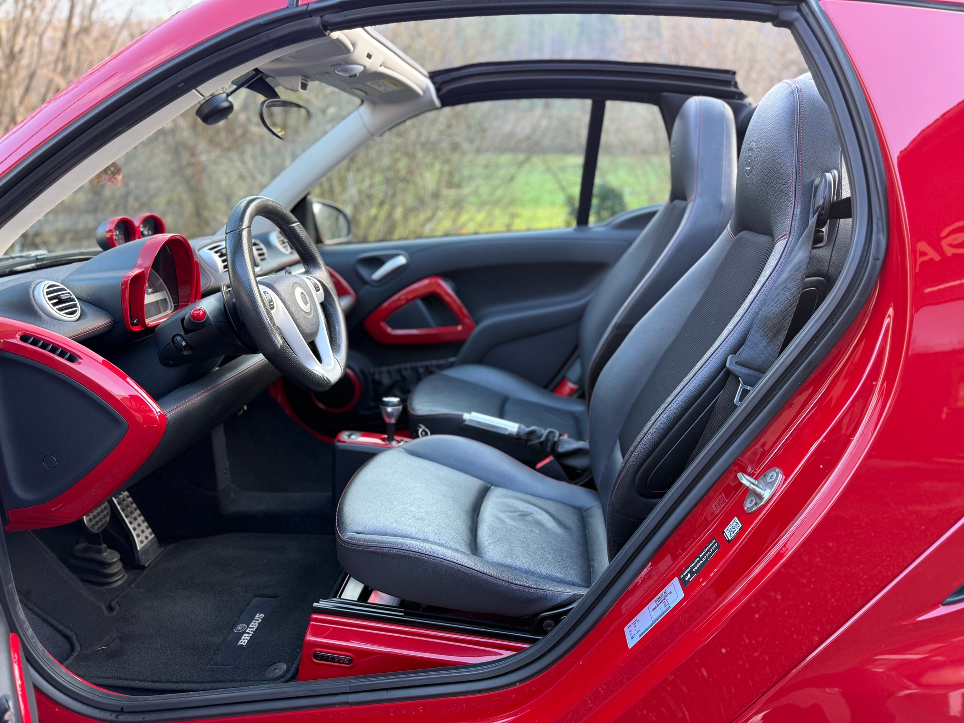 SMART fortwo Brabus Xclusive softouch-image-11