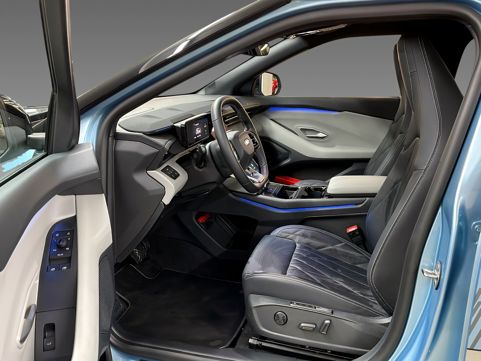 FORD Explorer Extended Range Premium AWD-image-5