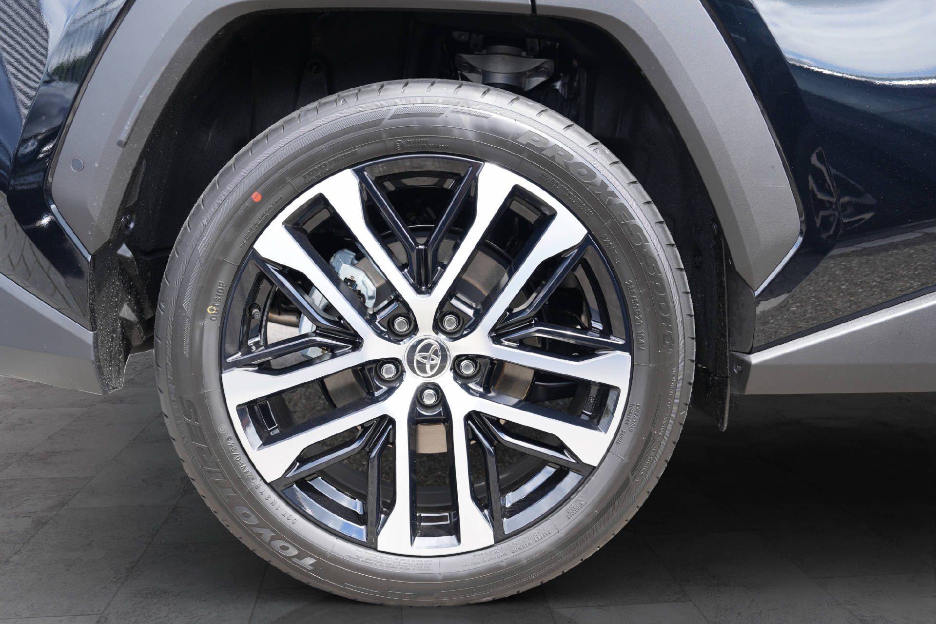 TOYOTA RAV-4 2.5 HEV Premium-image-5