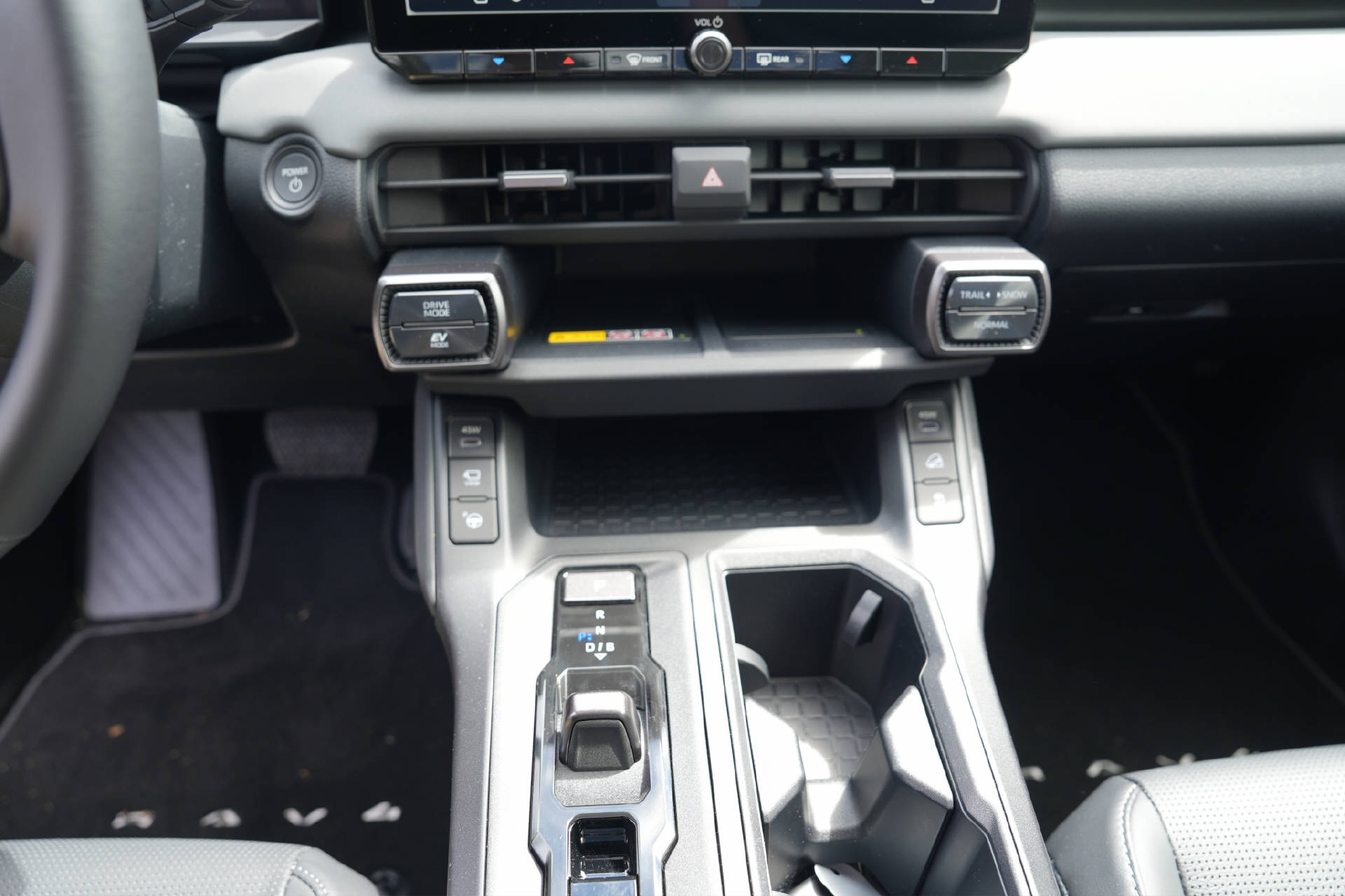 TOYOTA RAV-4 2.5 HEV Premium-image-11