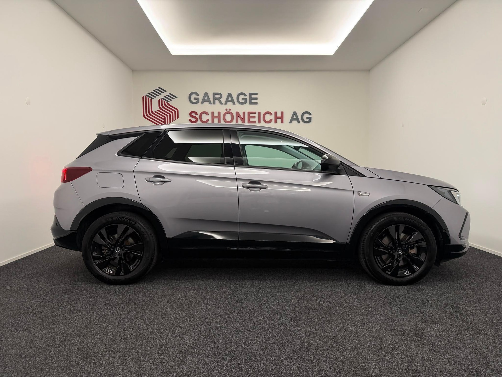 OPEL Grandland 1.6 T PHEV GS-image-3