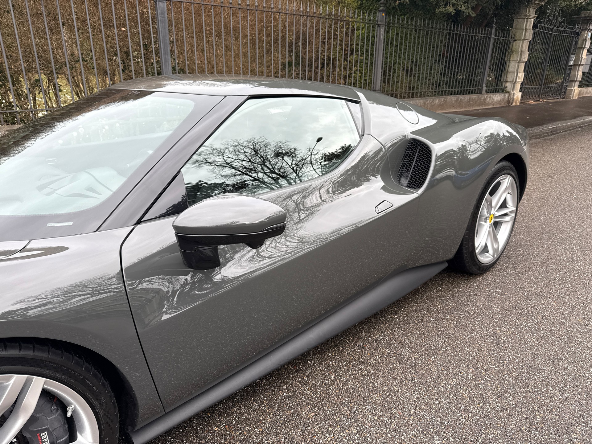 FERRARI 296 GTB-image-10