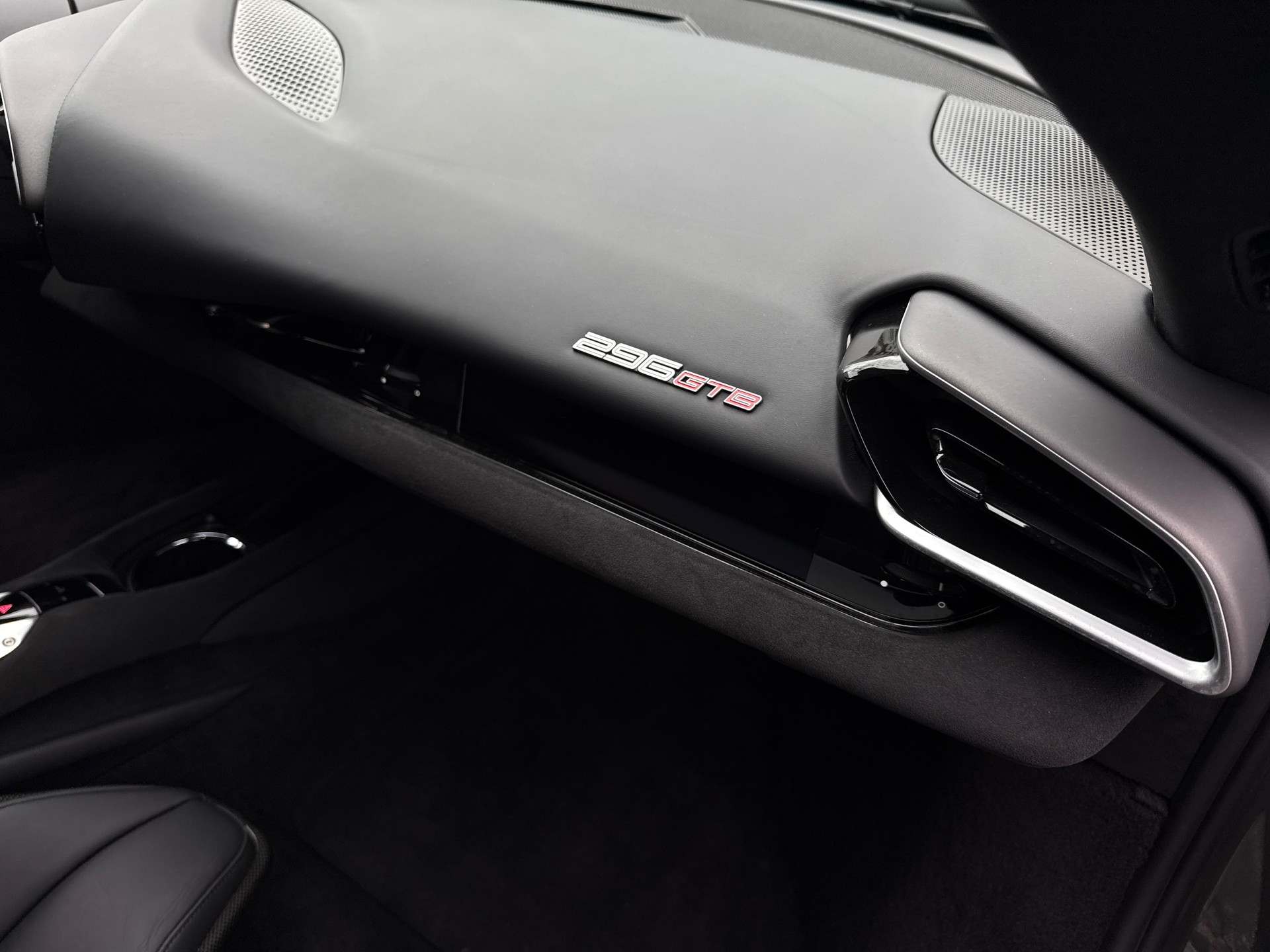 FERRARI 296 GTB-image-8