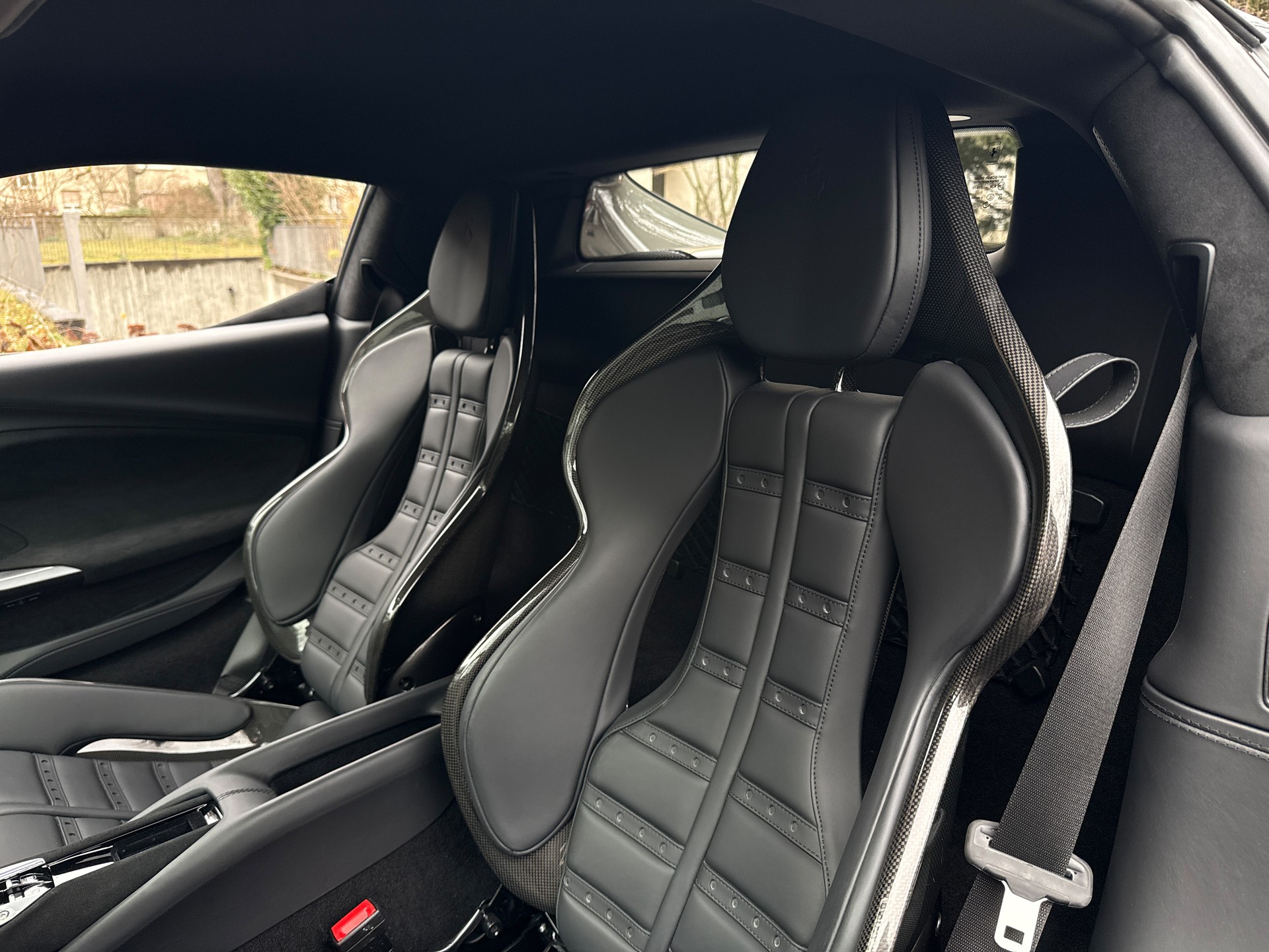 FERRARI 296 GTB-image-7