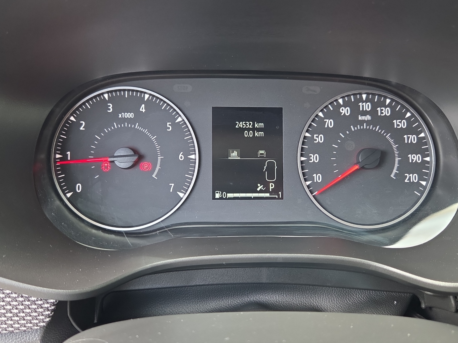 DACIA Sandero TCe 90 Expression CVT-image-6