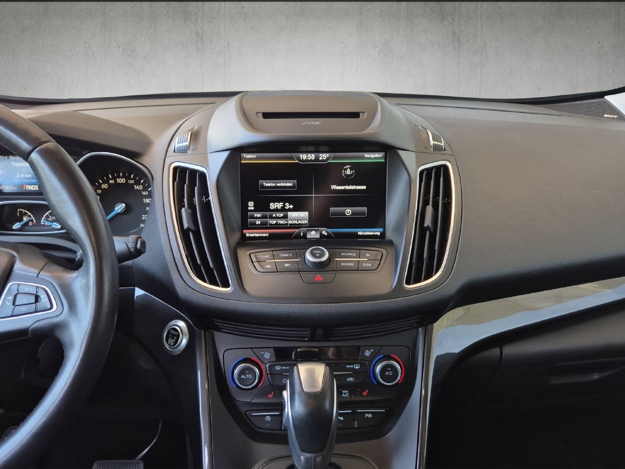 FORD C-Max 1.5 EcoBoost Titanium Automat-image-8