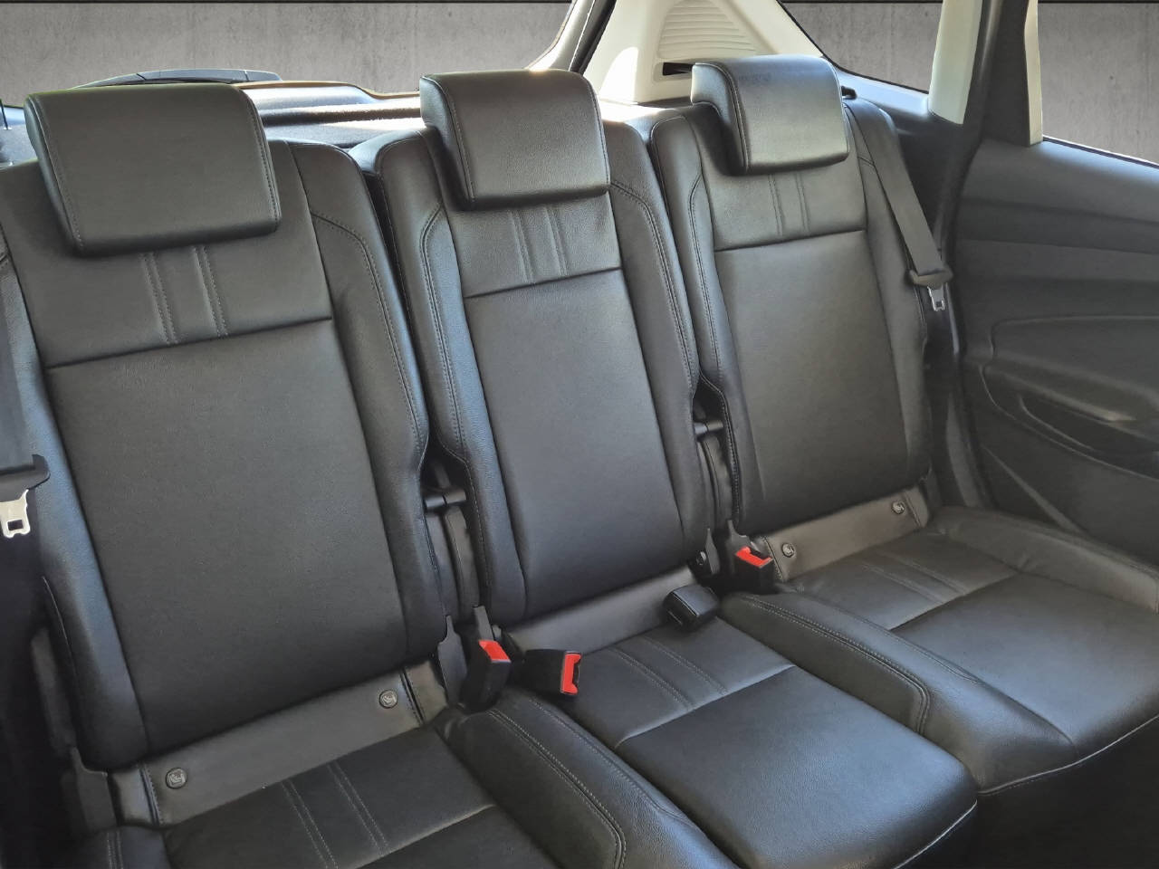 FORD C-Max 1.5 EcoBoost Titanium Automat-image-10