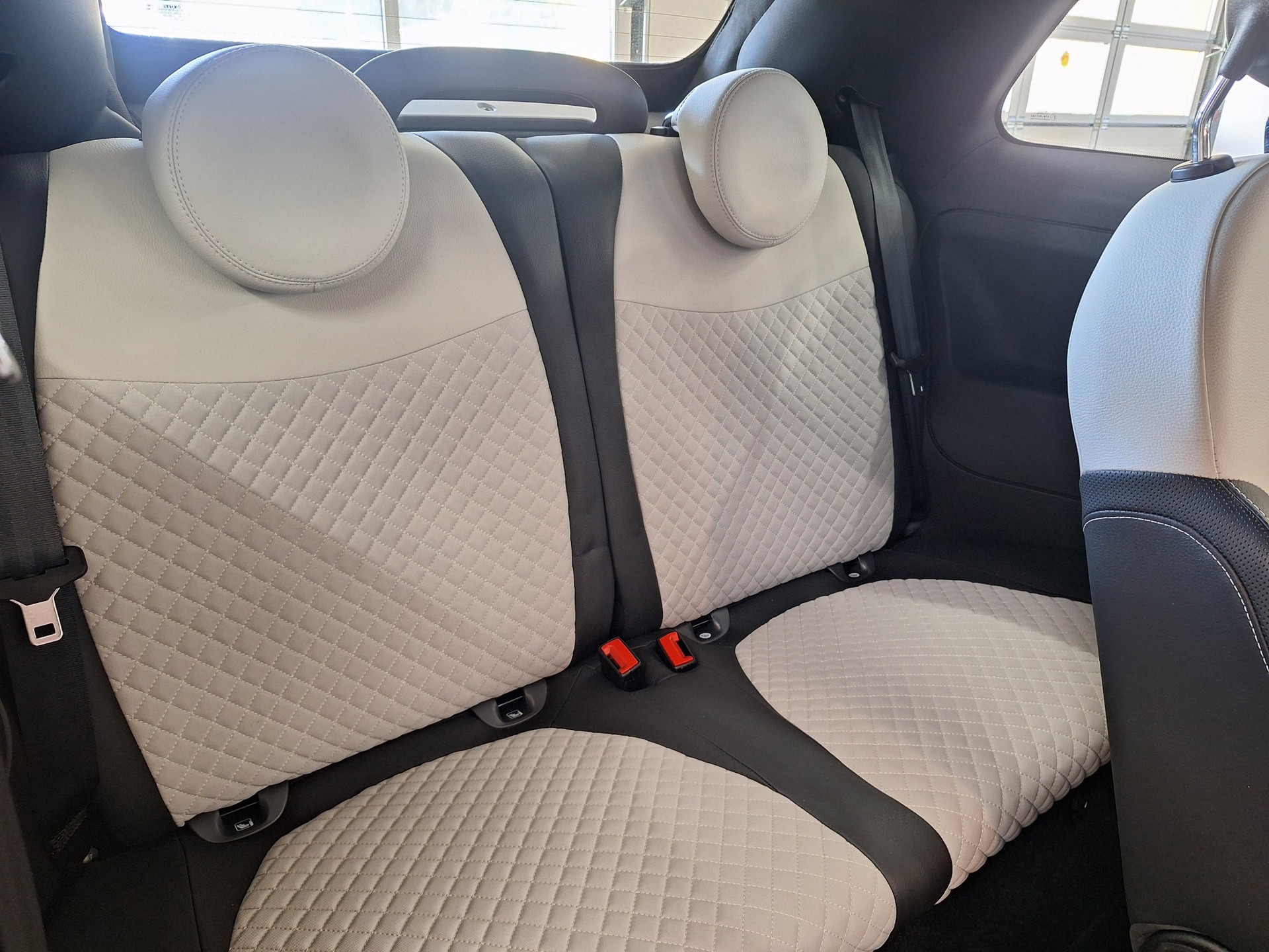 FIAT 500C 1.0 N3 MildHybrid Dolcevita⚡Keine Ablieferungspauschale⚡-image-18