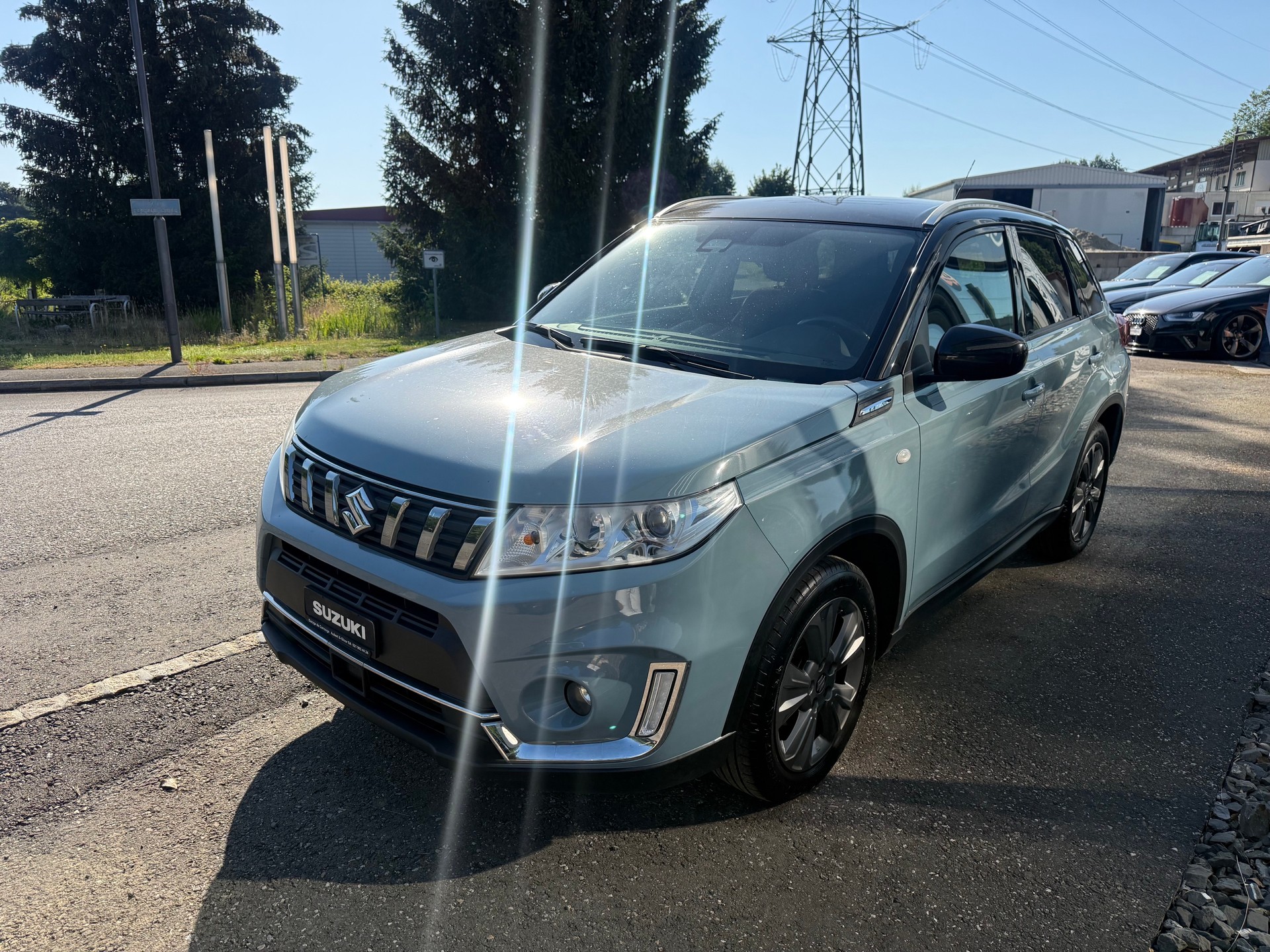 SUZUKI Vitara 1.4 Boosterjet Compact + Automatic-image-2
