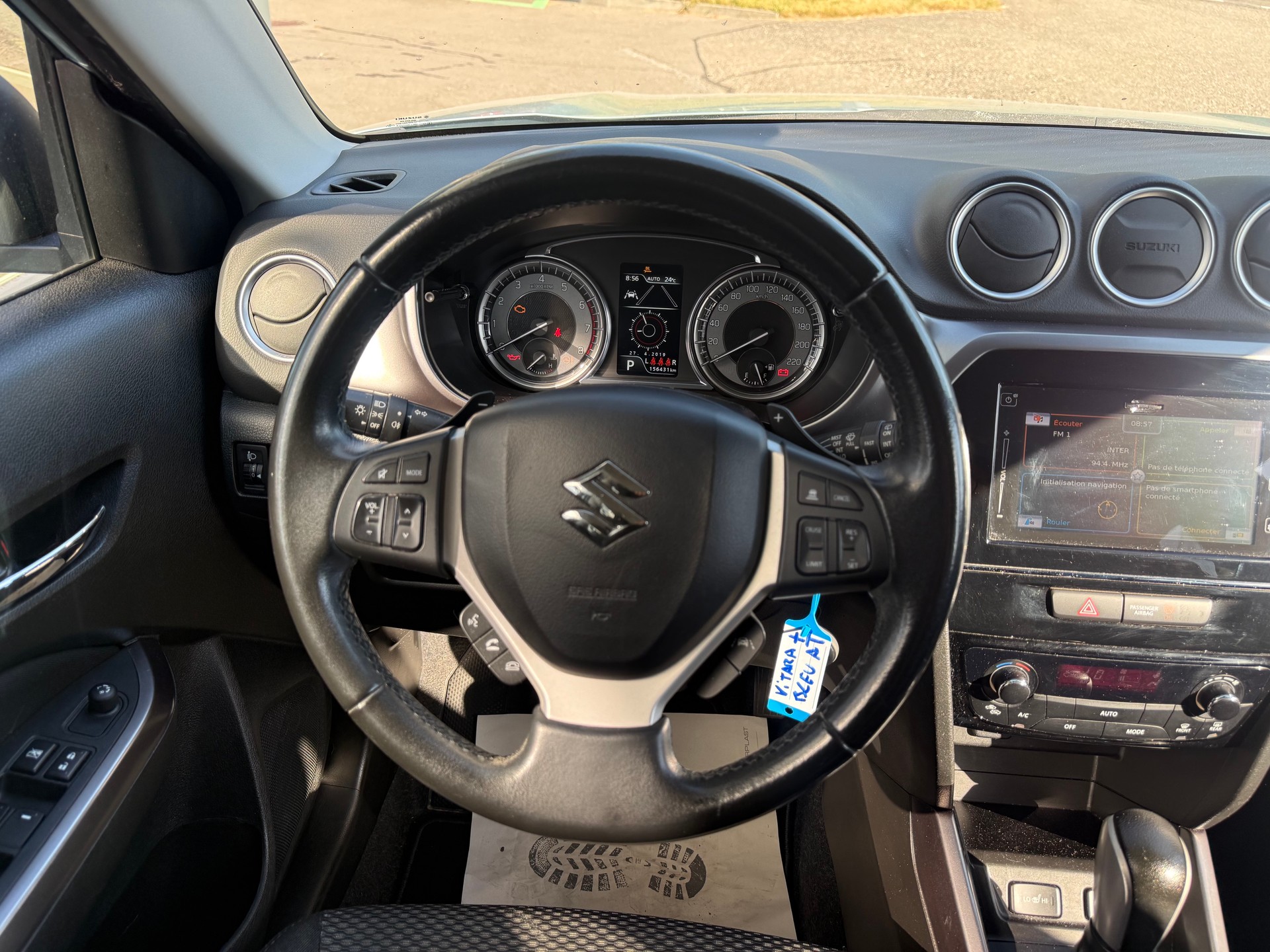 SUZUKI Vitara 1.4 Boosterjet Compact + Automatic-image-11