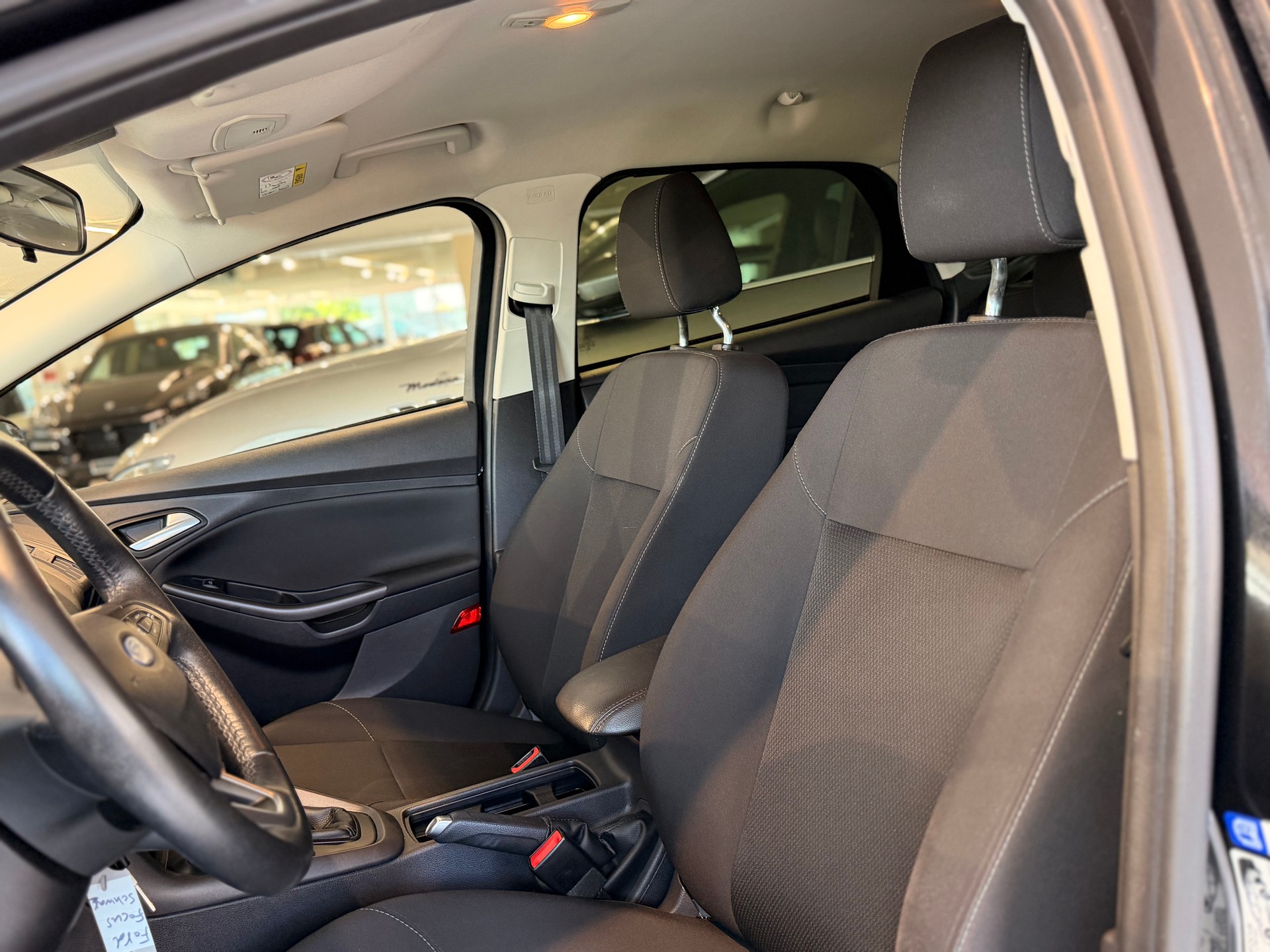 FORD Focus 1.0 SCTi Trend-image-14