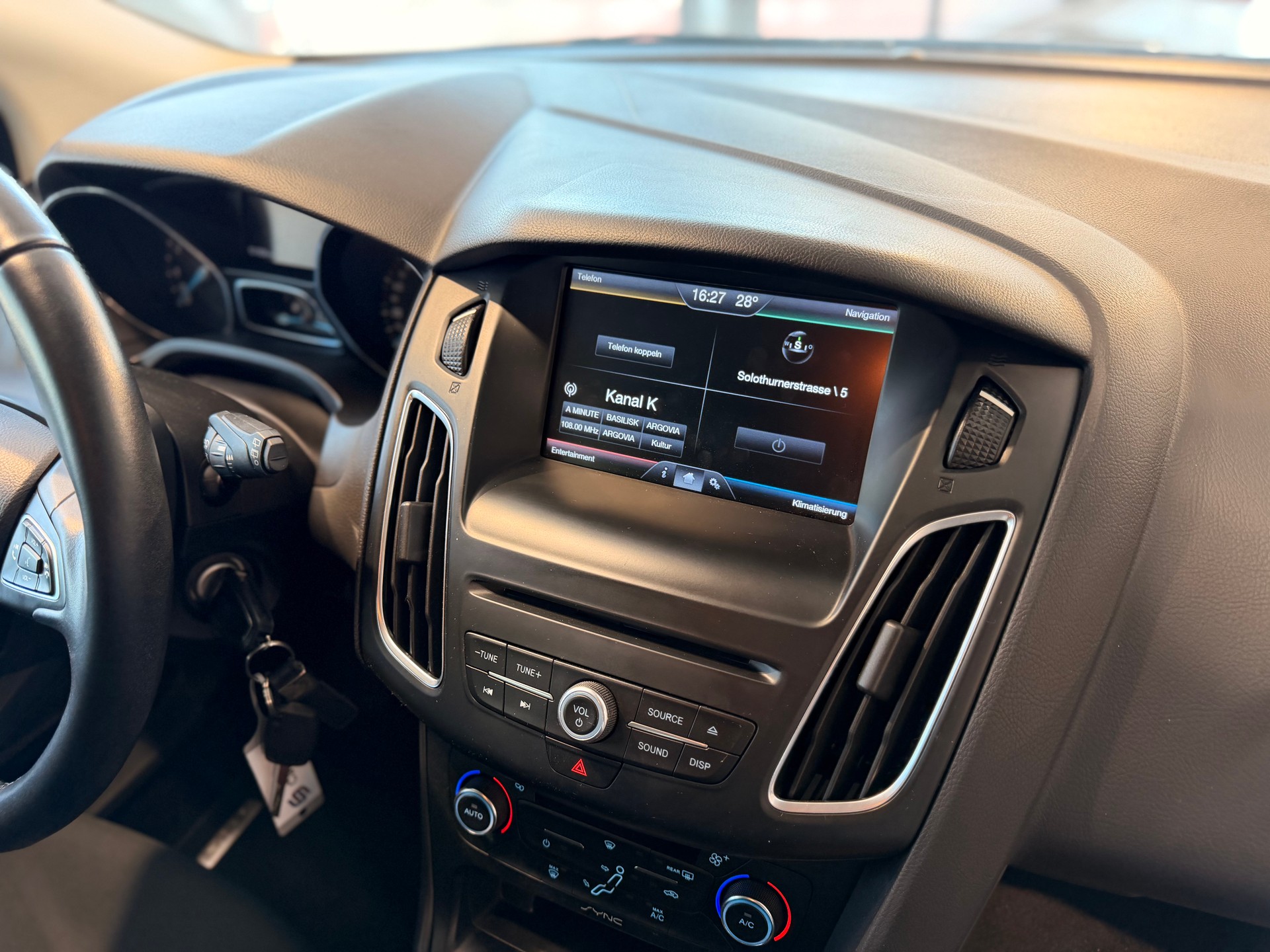 FORD Focus 1.0 SCTi Trend-image-24