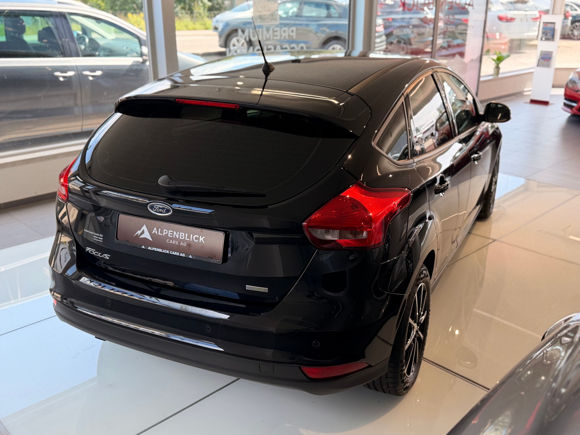 FORD Focus 1.0 SCTi Trend-image-5